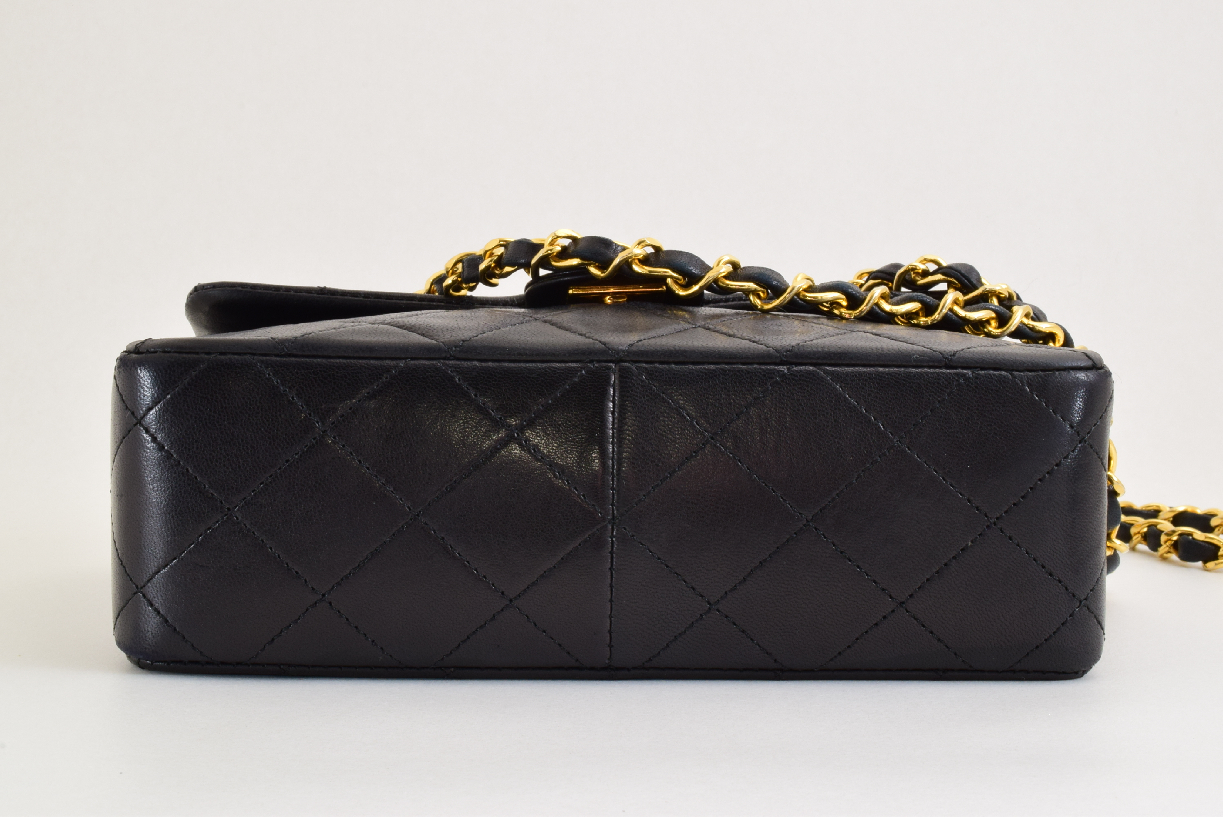 Mini Matelassé 20 Lambskin Black Chain Shoulder Bag — view 5