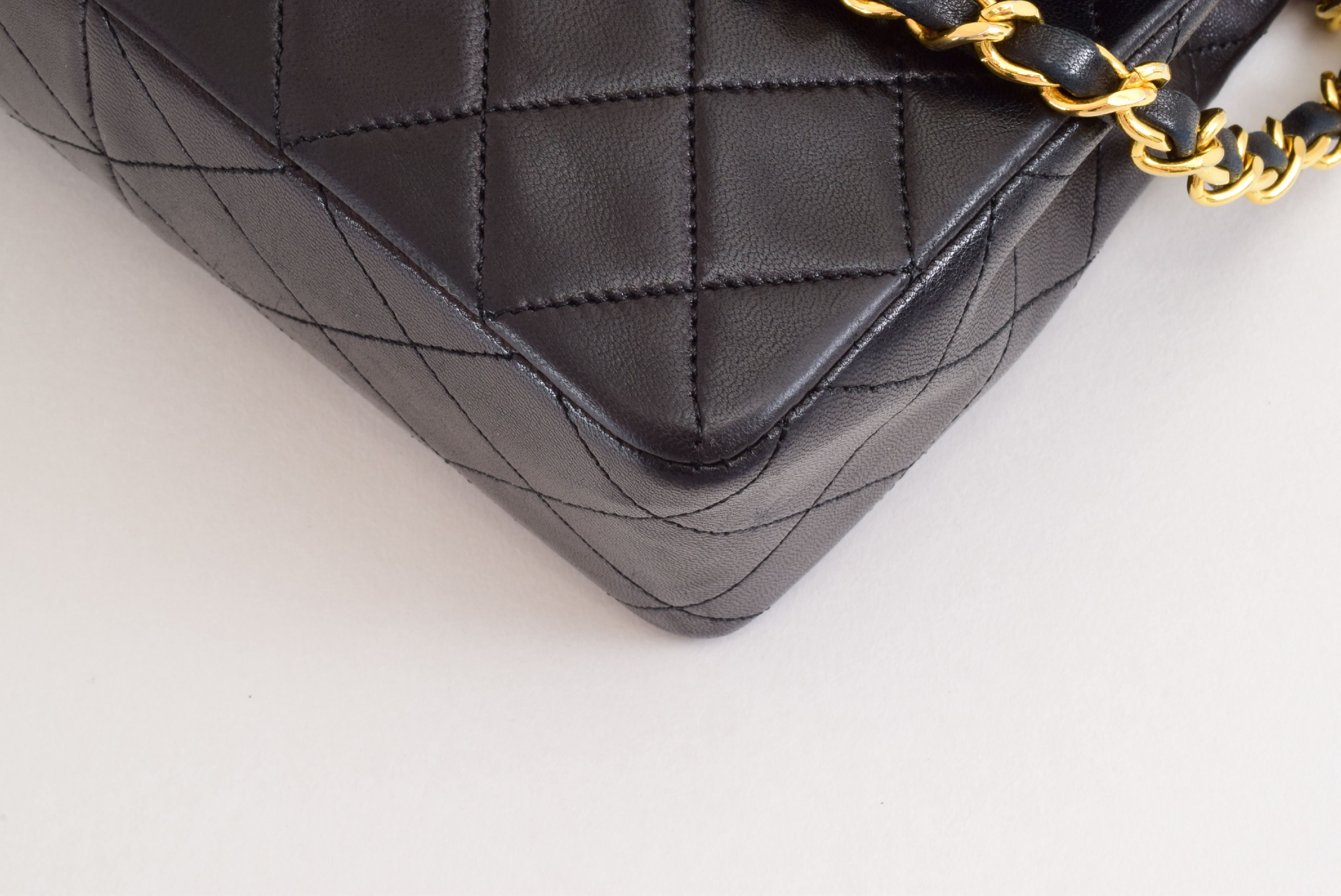 Mini Matelassé 20 Lambskin Black Chain Shoulder Bag — view 7