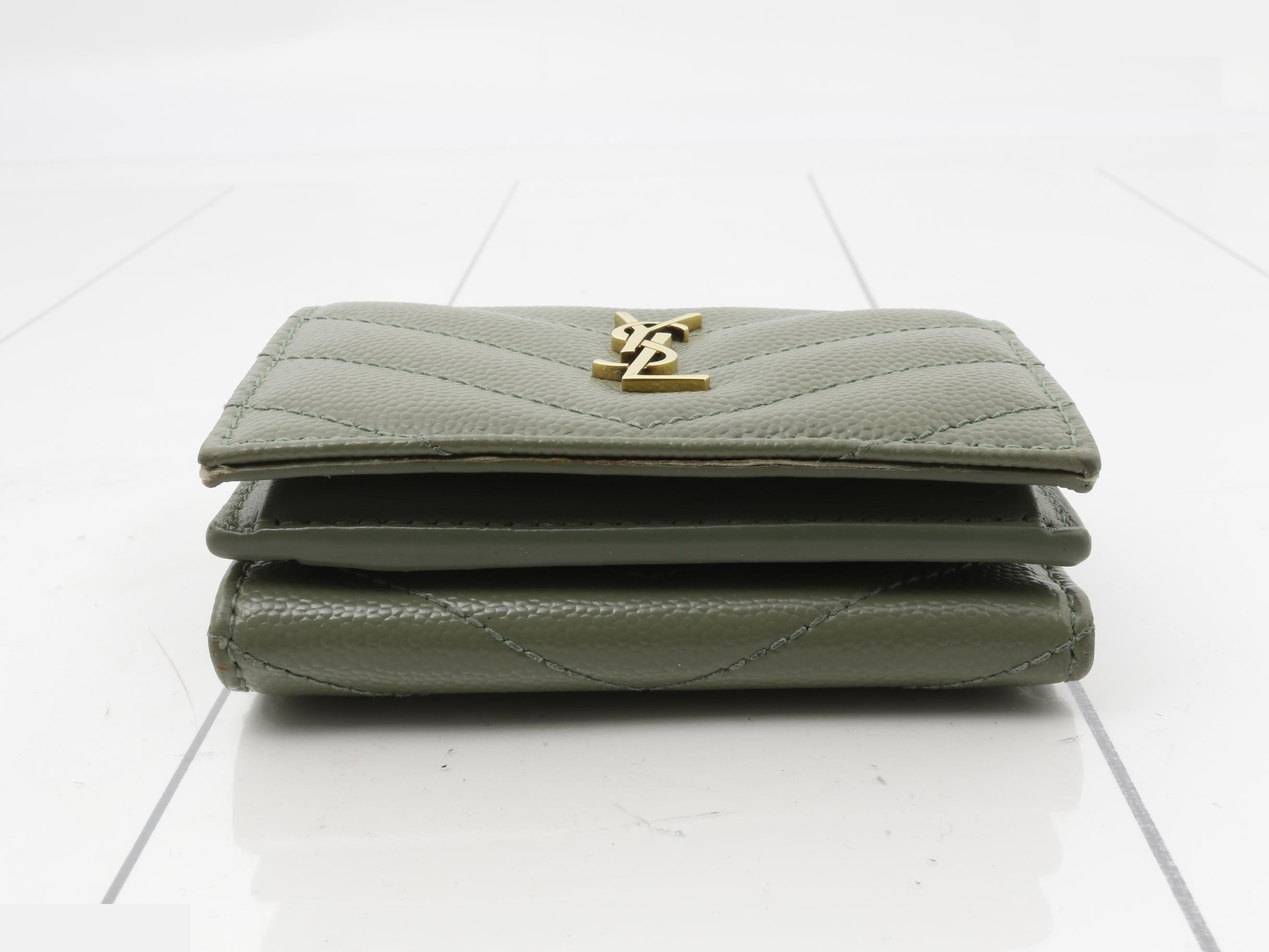 Cassandra Wallet — view 3