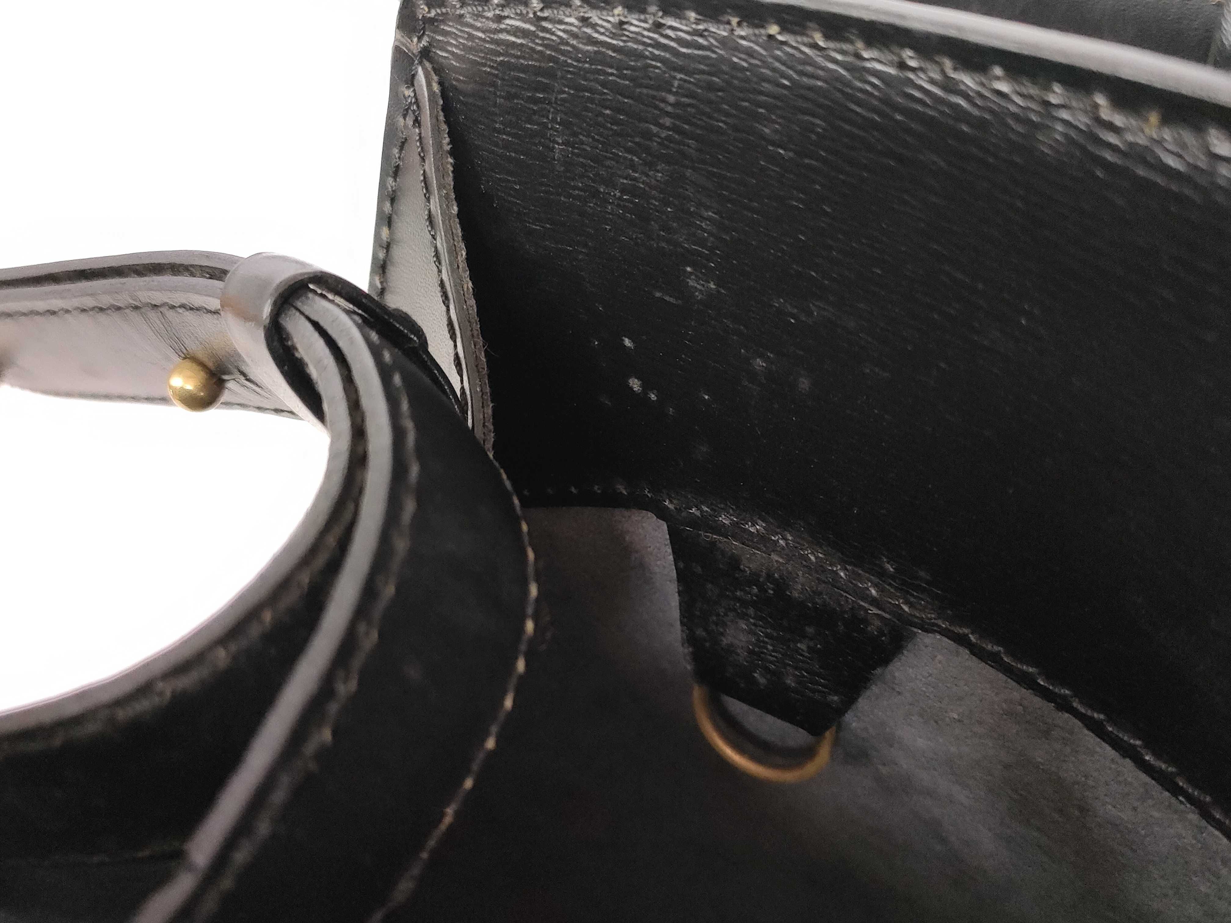 Epi Cluny One-Shoulder Bag (Black) — view 11
