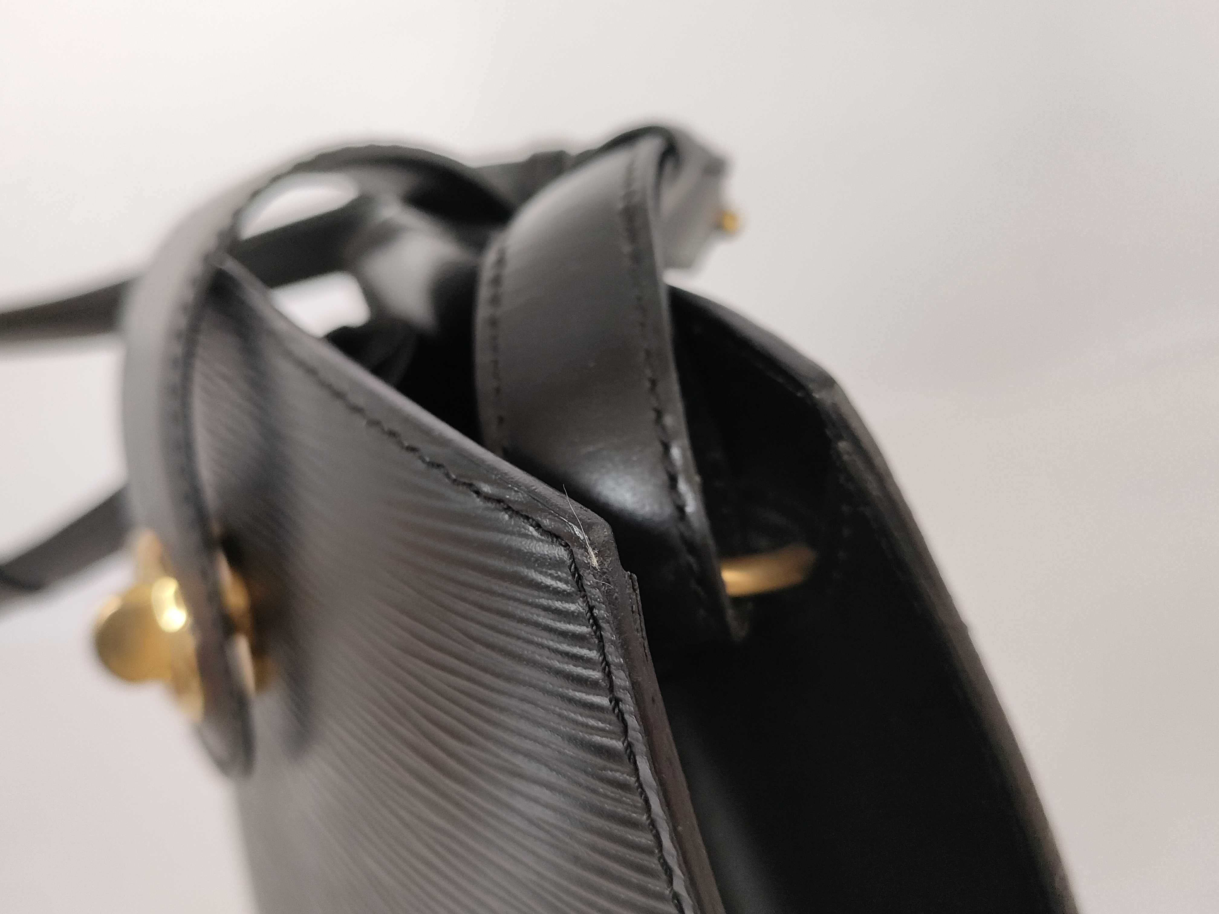 Epi Cluny One-Shoulder Bag (Black) — view 13