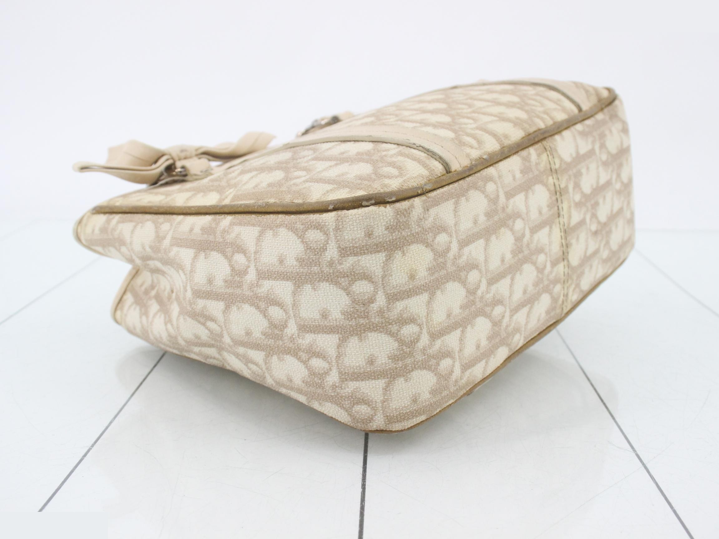 Trotter (bag) - Handbag - Ribbon - Beige — view 5