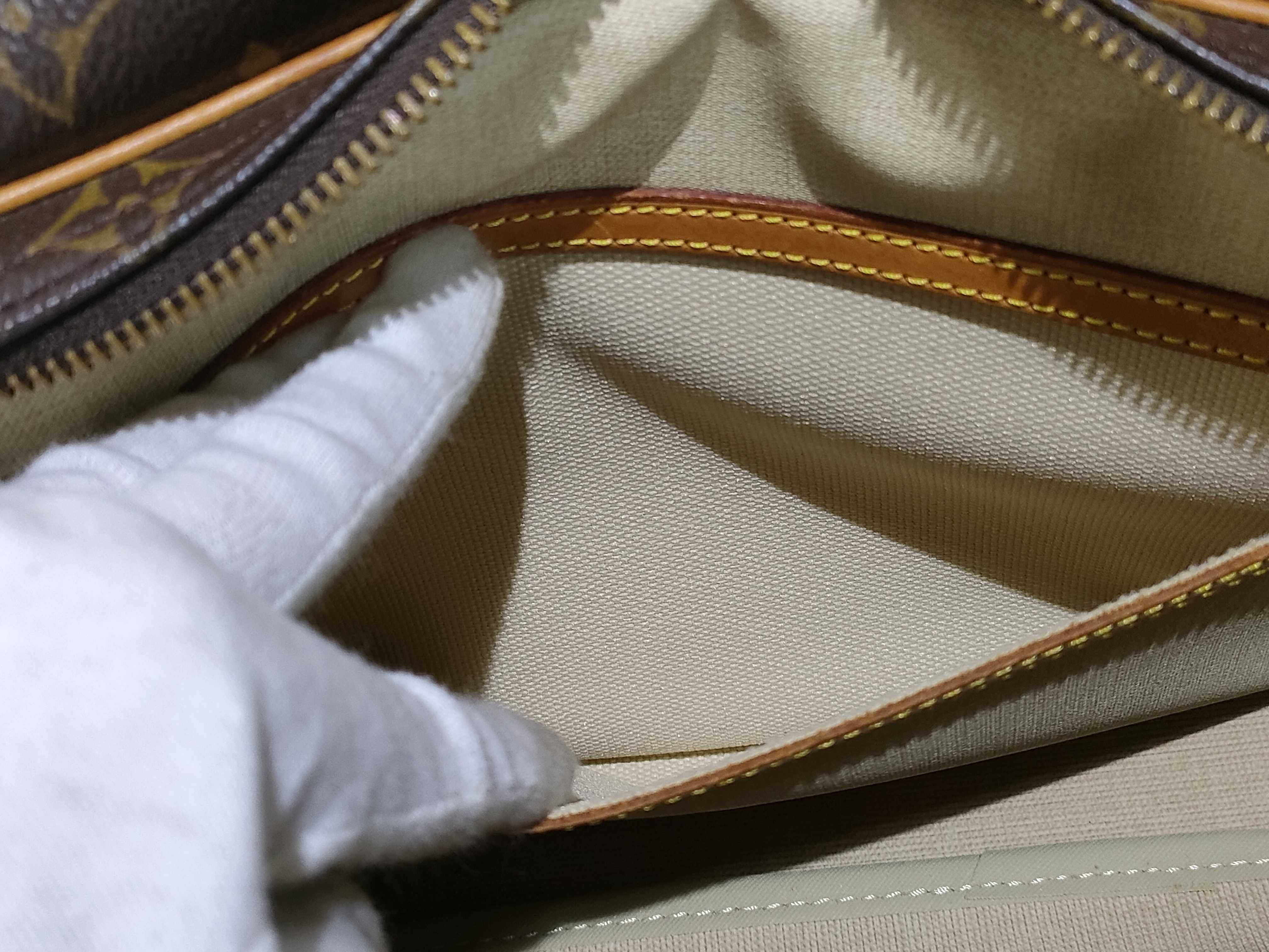 Monogram LV Reporter Monogram Shoulder Bag — view 10