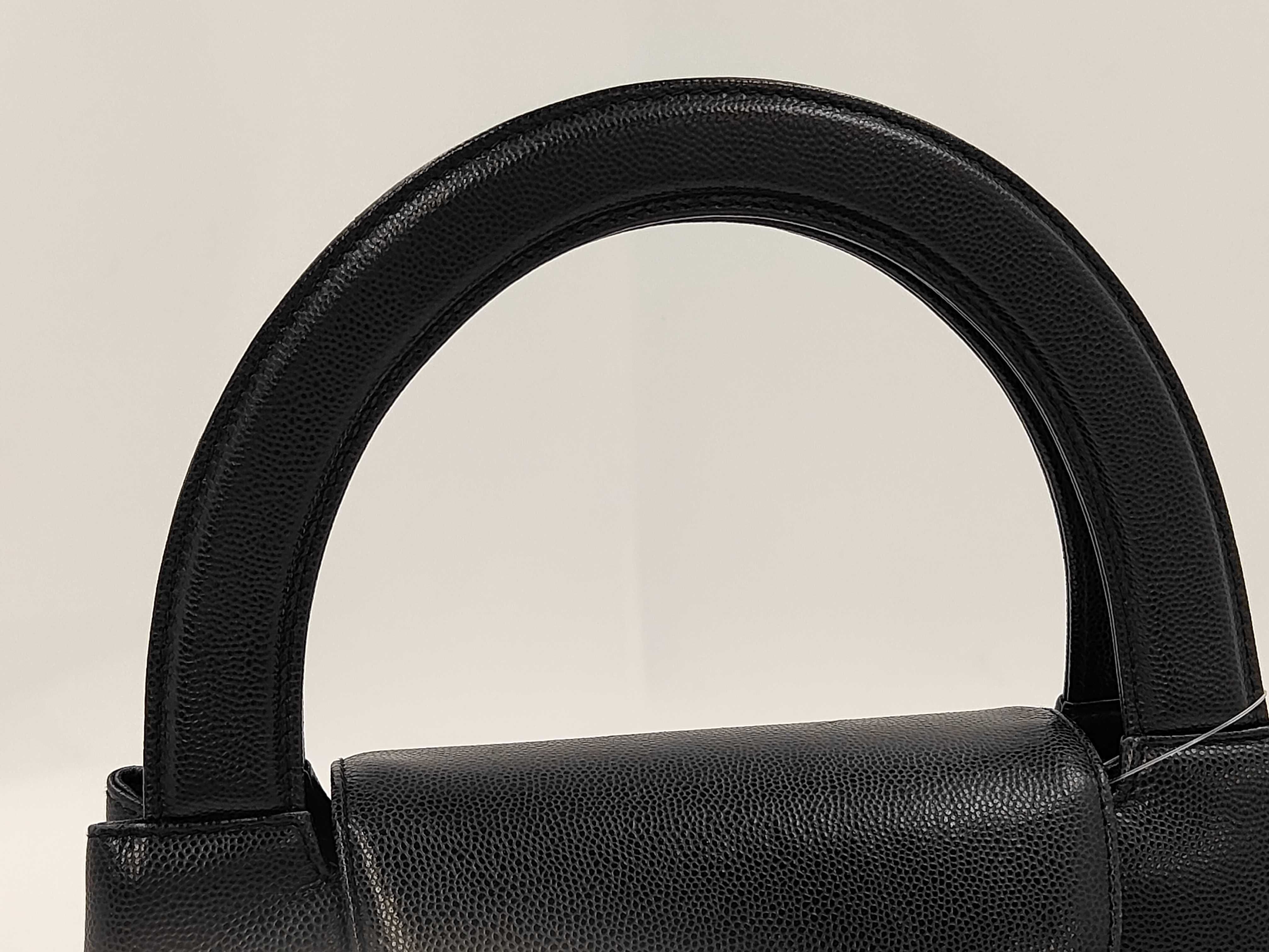 Caviar Skin Turnlock Handbag — view 5