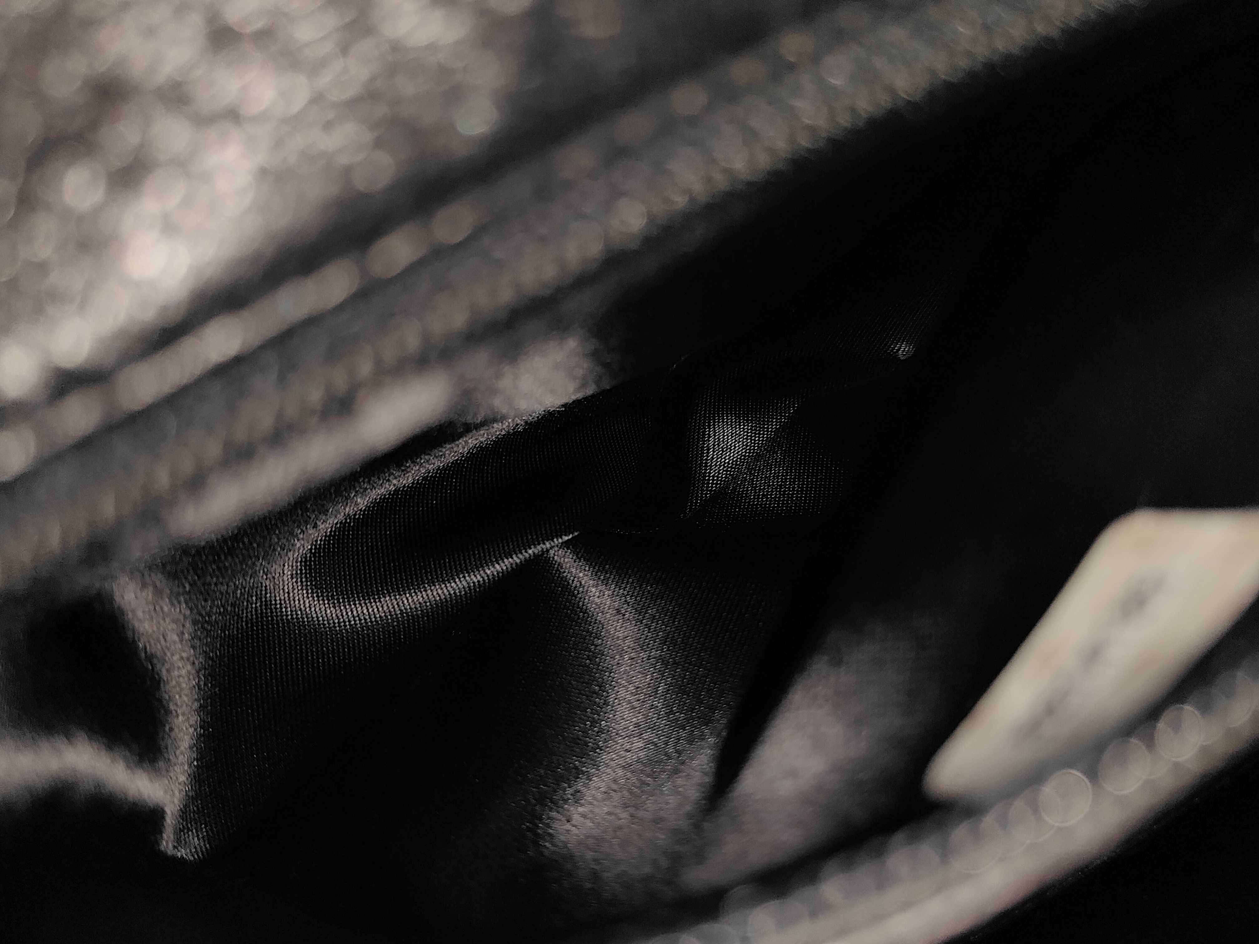 Caviar Skin Turnlock Handbag — view 10