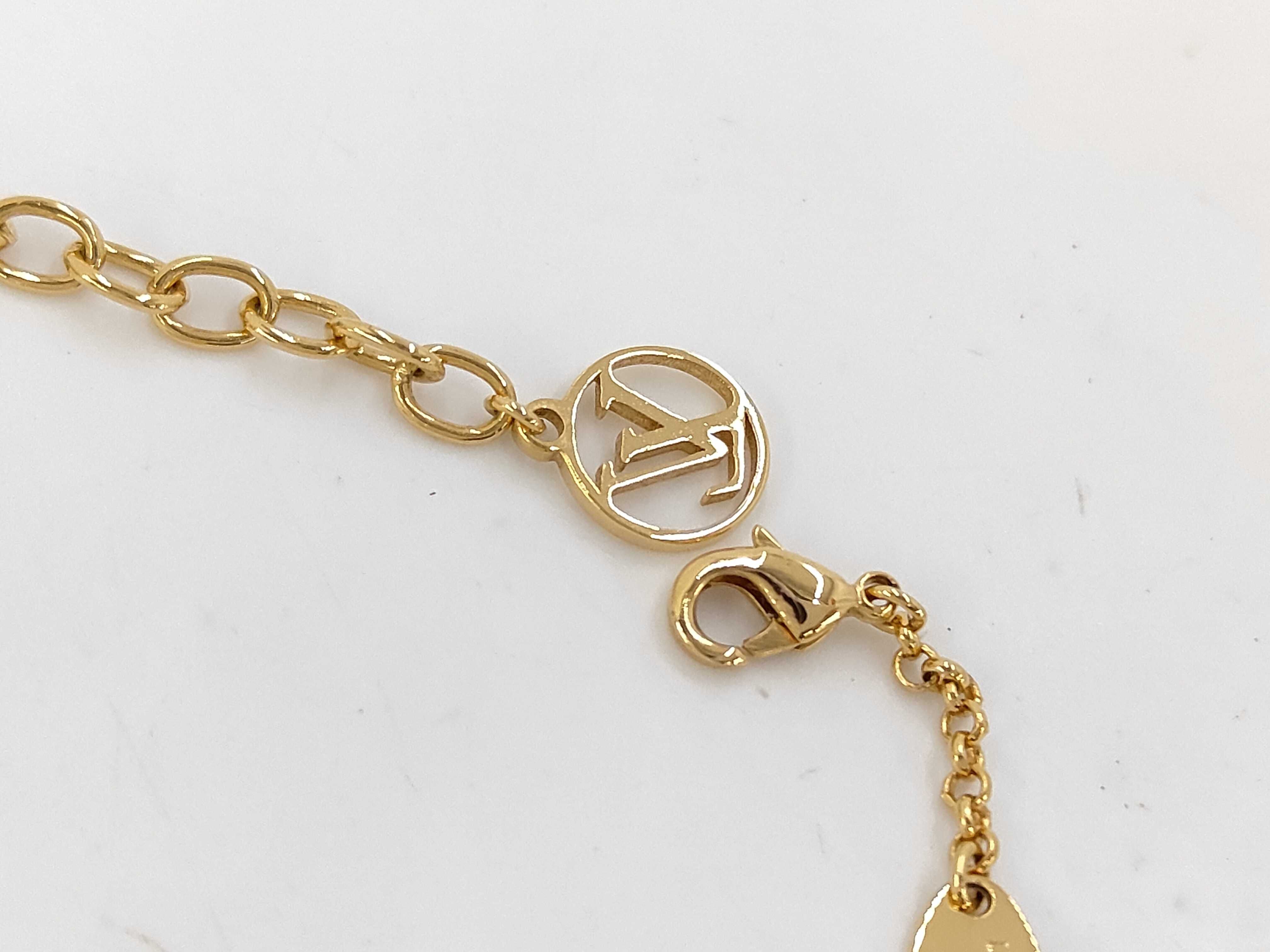 Glam Pendant Metal Necklace M01265 Necklace — view 4
