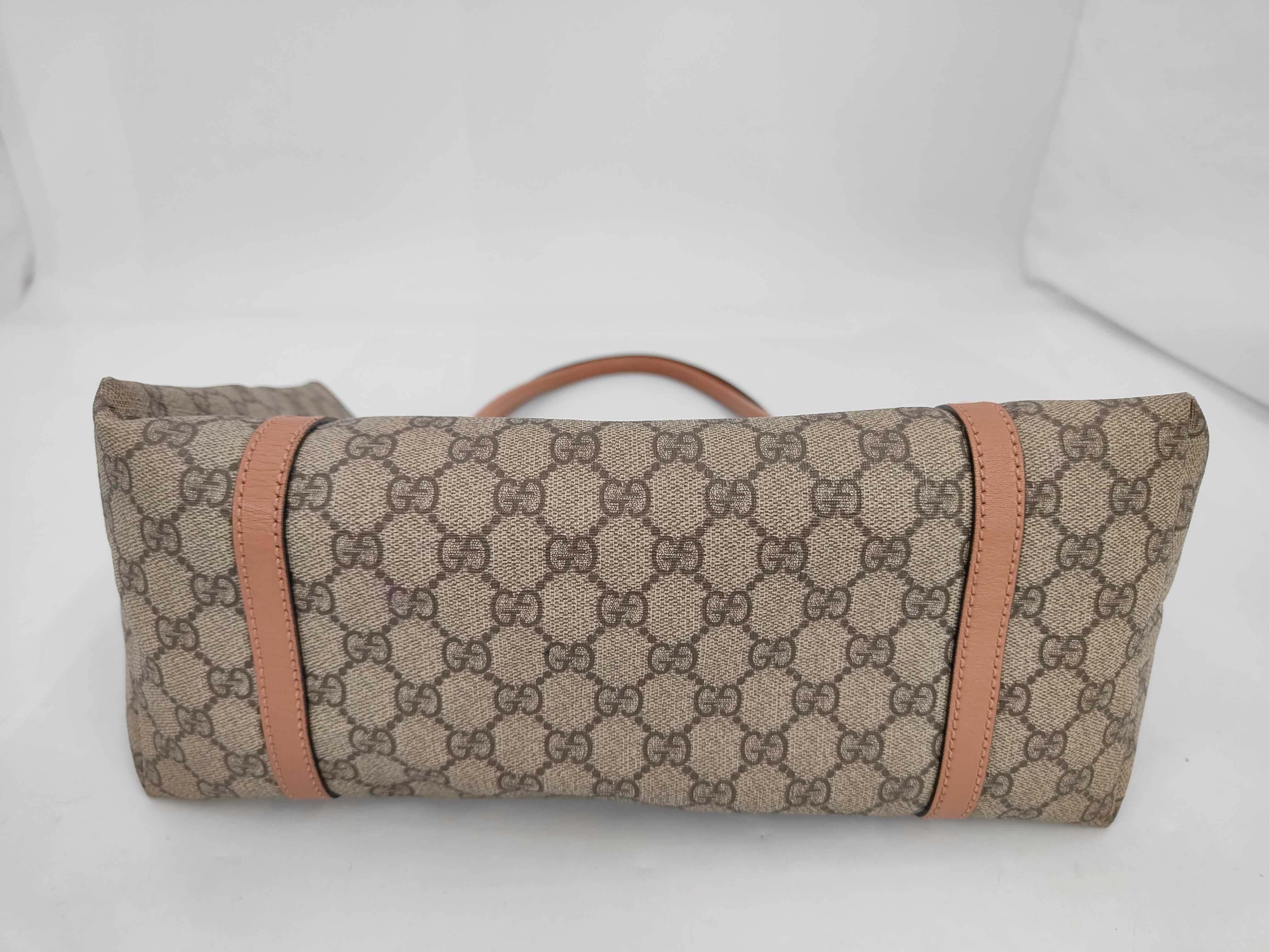 GG Supreme Shopper Shoulder Bag Tote Bag — view 3