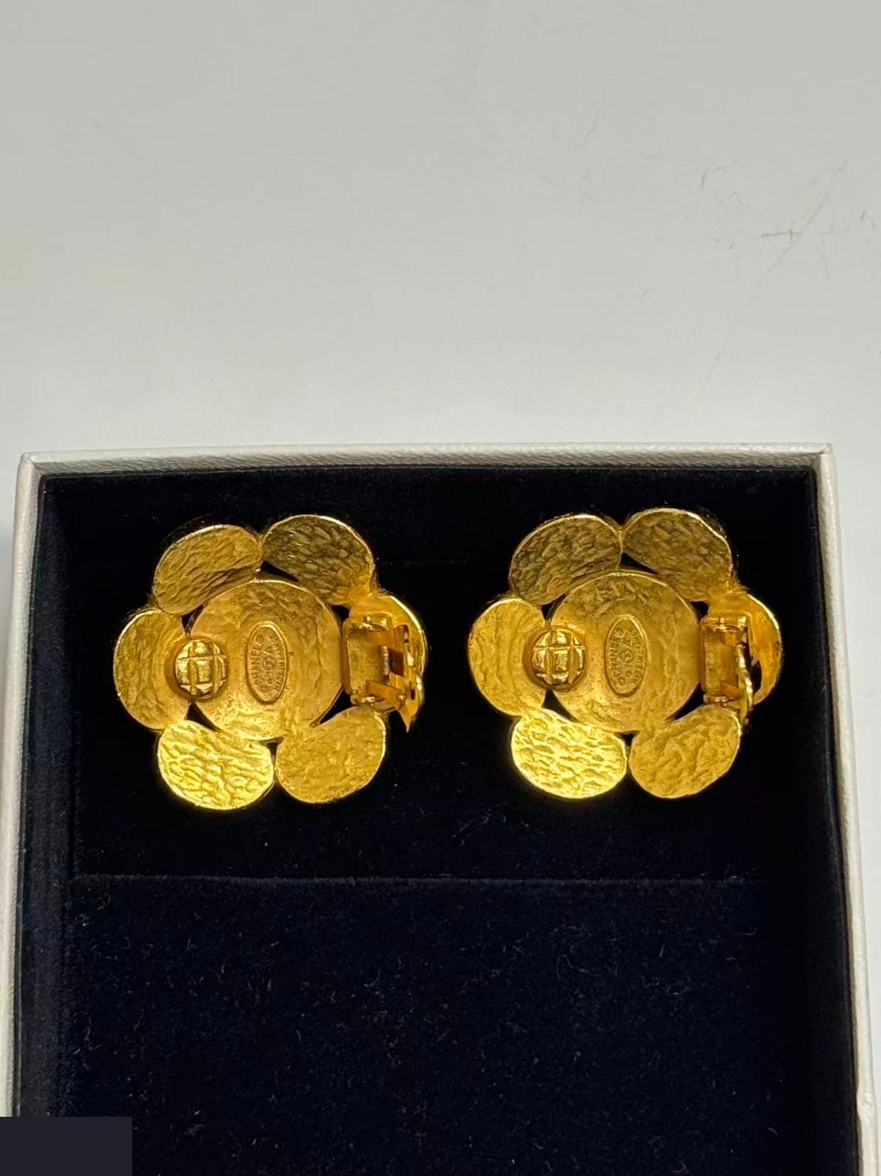 Camellia earrings, 97A, with box. — view 5