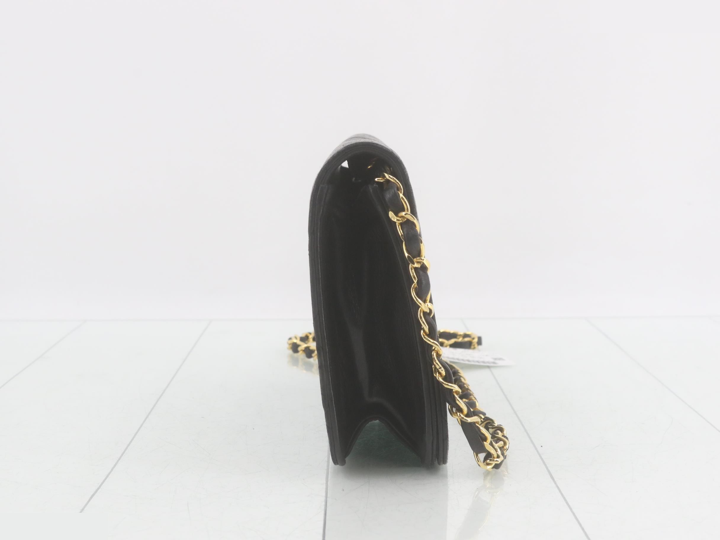 Matelassé Chain Shoulder Bag, Lambskin, Gold Hardware, Black — view 4