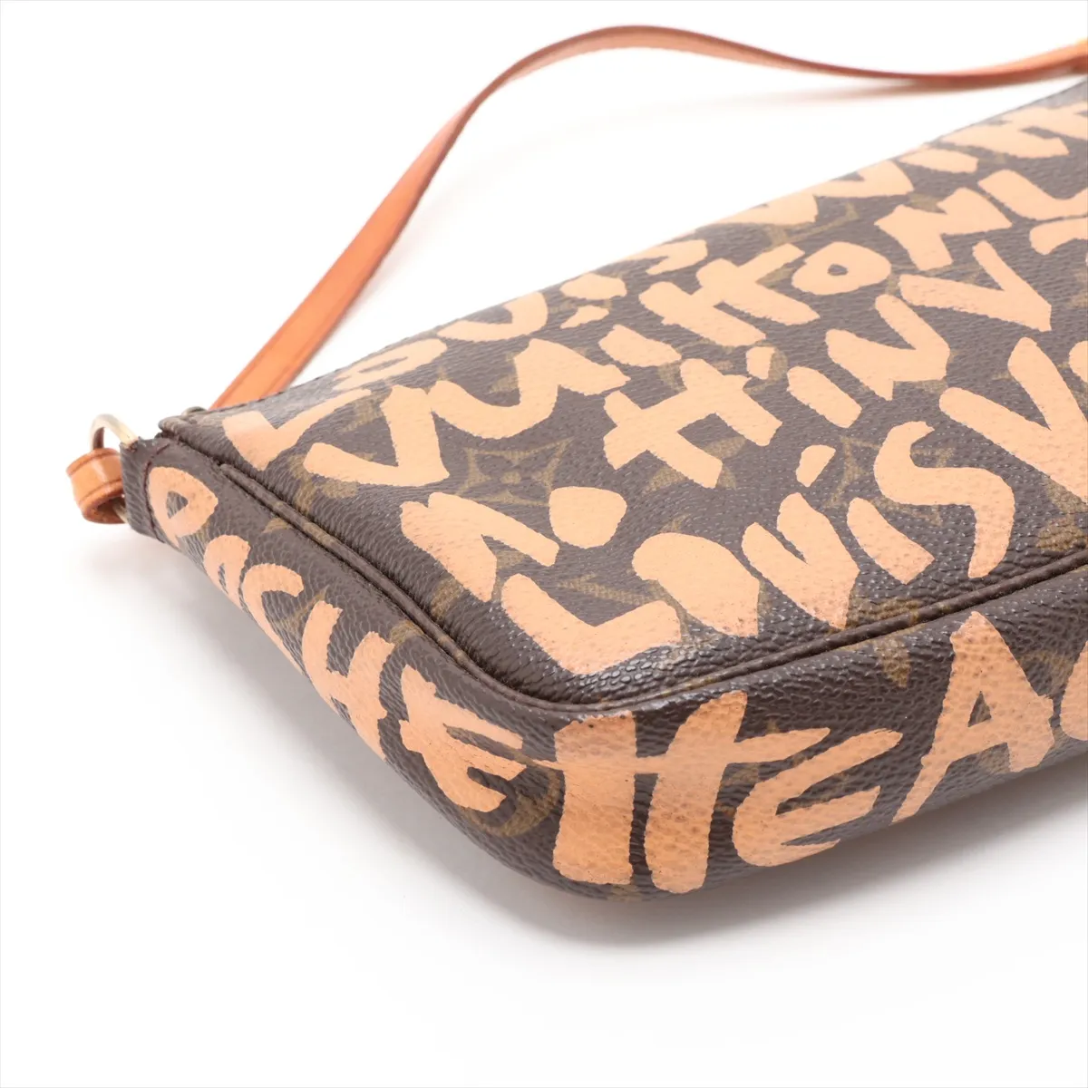 Monogram Graffiti Pochette Accessoires M92193 AR0071 Brown — view 4