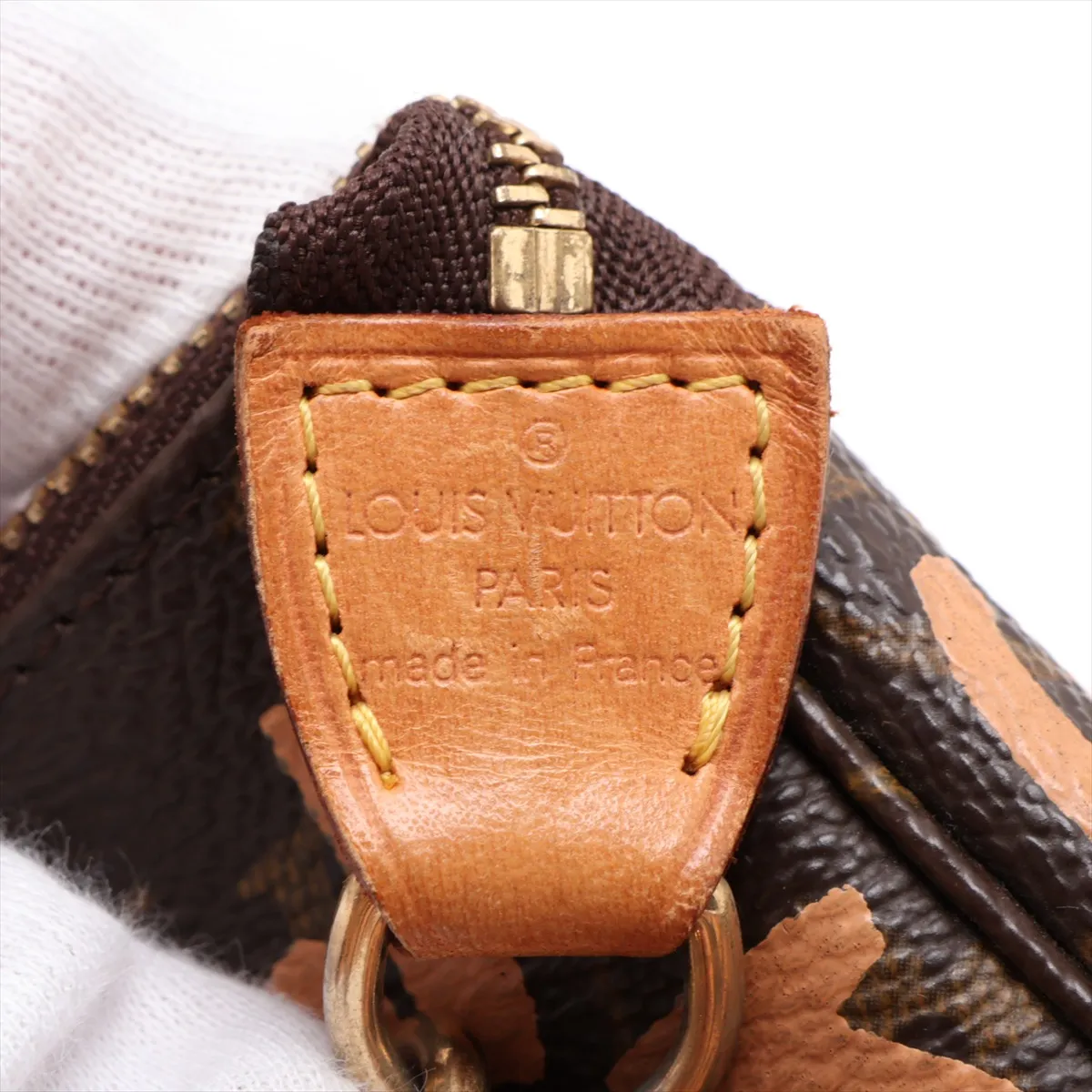 Monogram Graffiti Pochette Accessoires M92193 AR0071 Brown — view 8