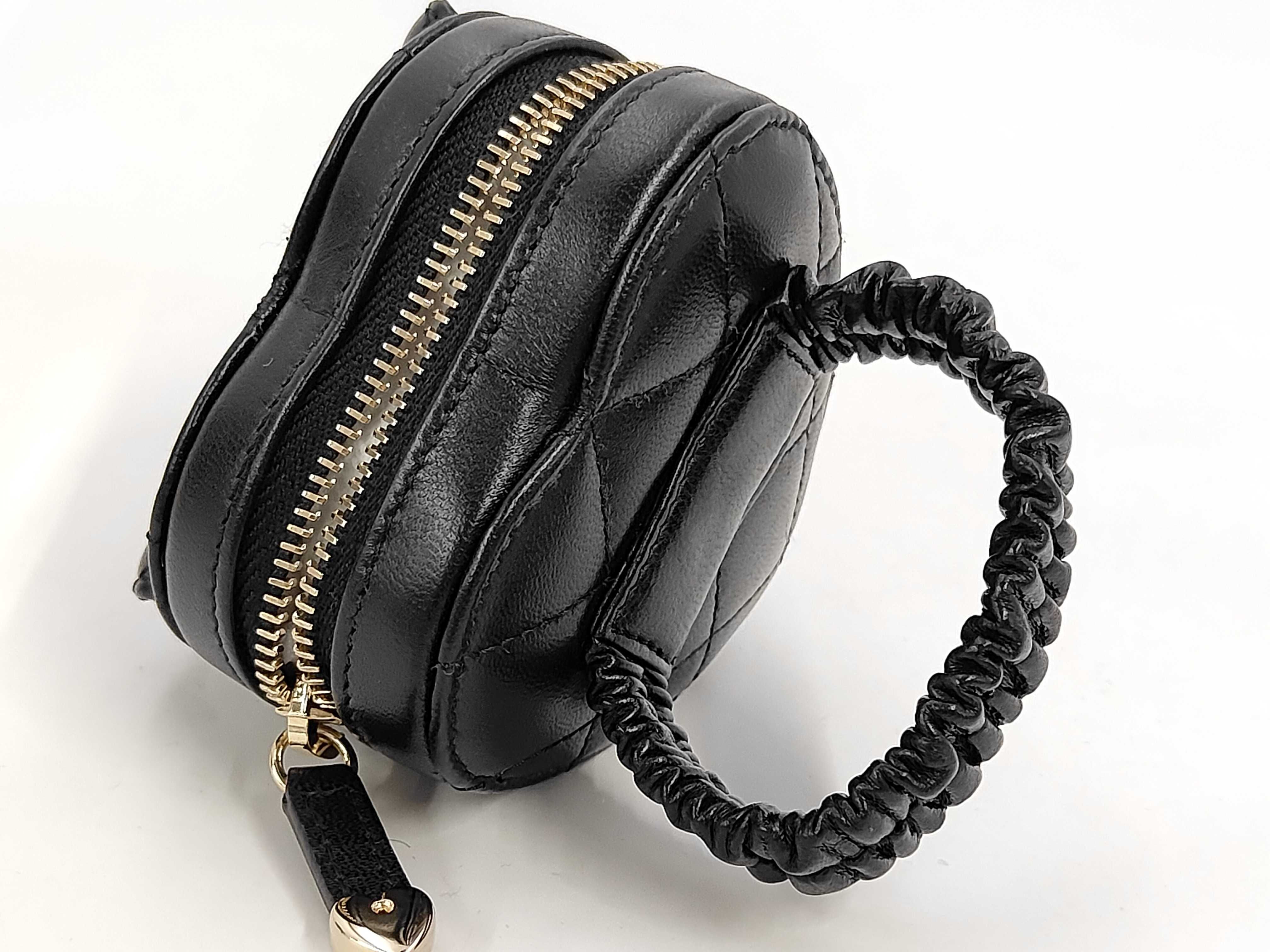 Lambskin Matelasse Heart Shape Lambskin Arm Pouch Other Accessories — view 4
