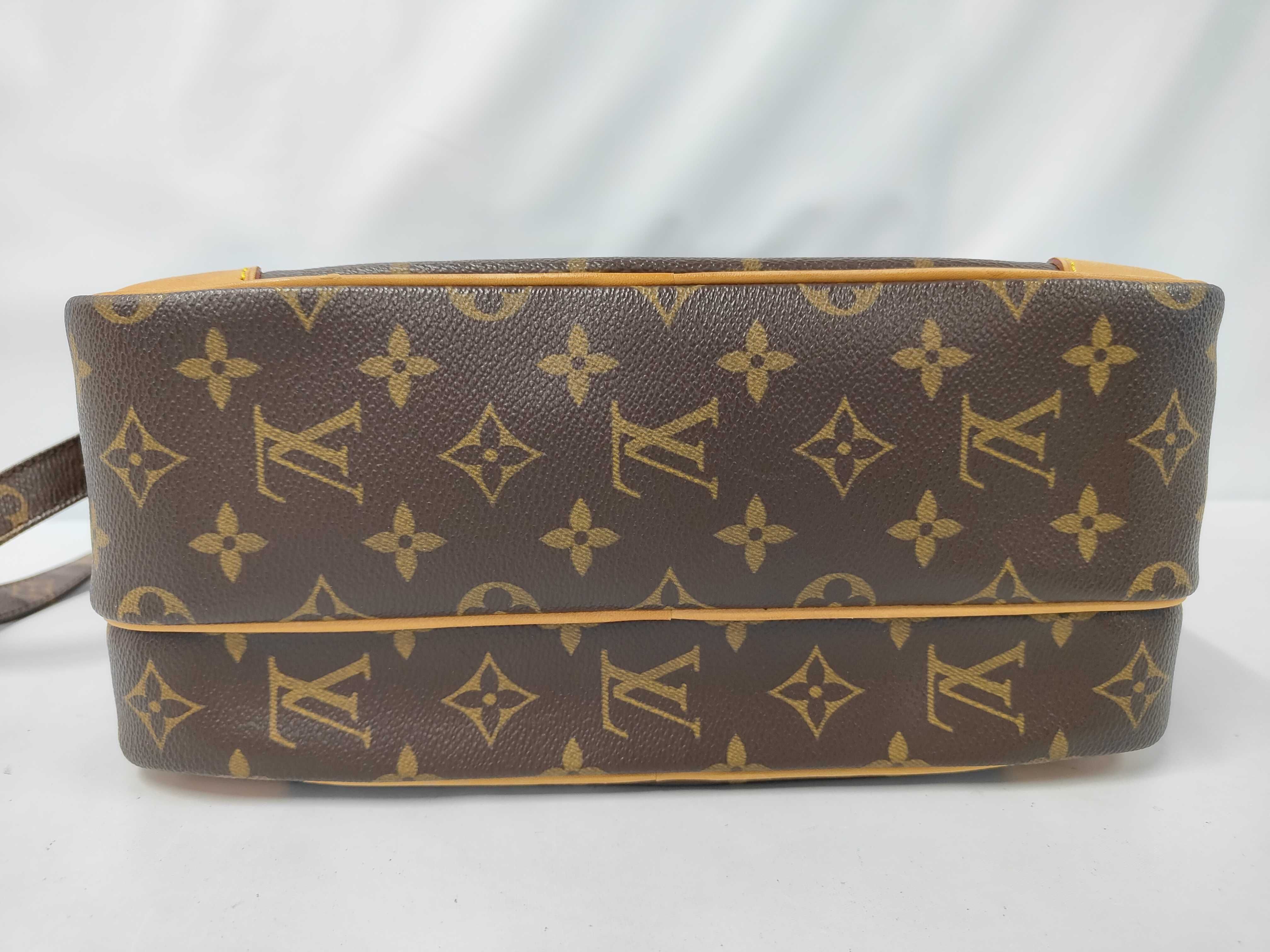 Nile Shoulder Bag — view 3