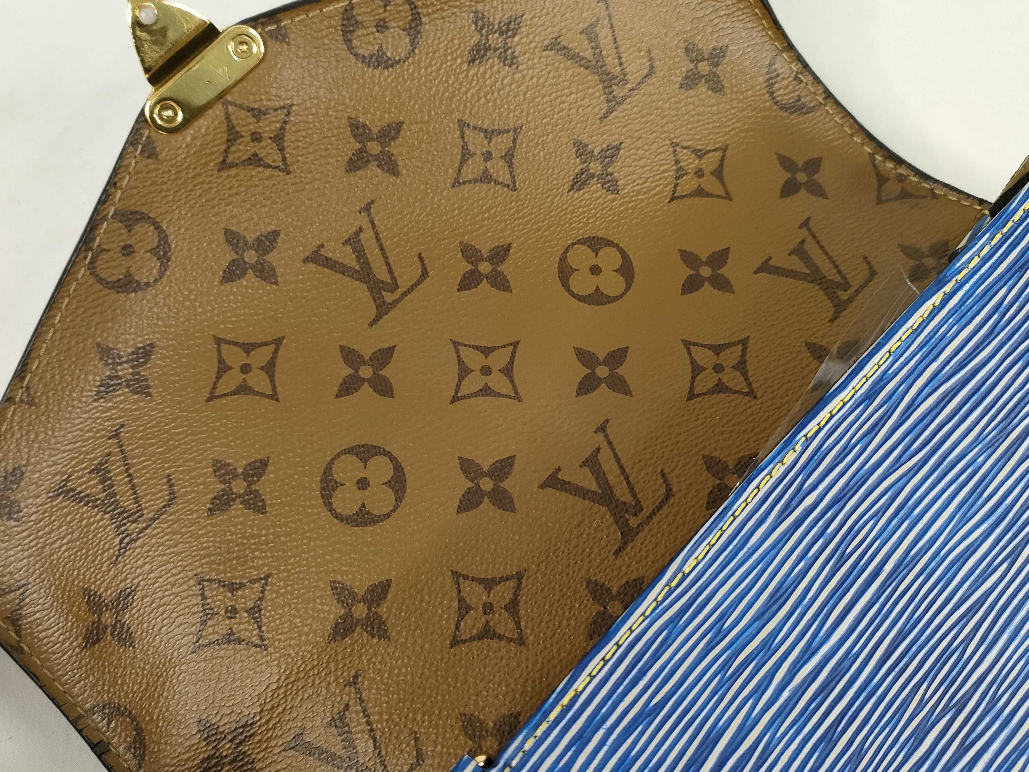 Epi Shoulder Bag Handbag — view 9