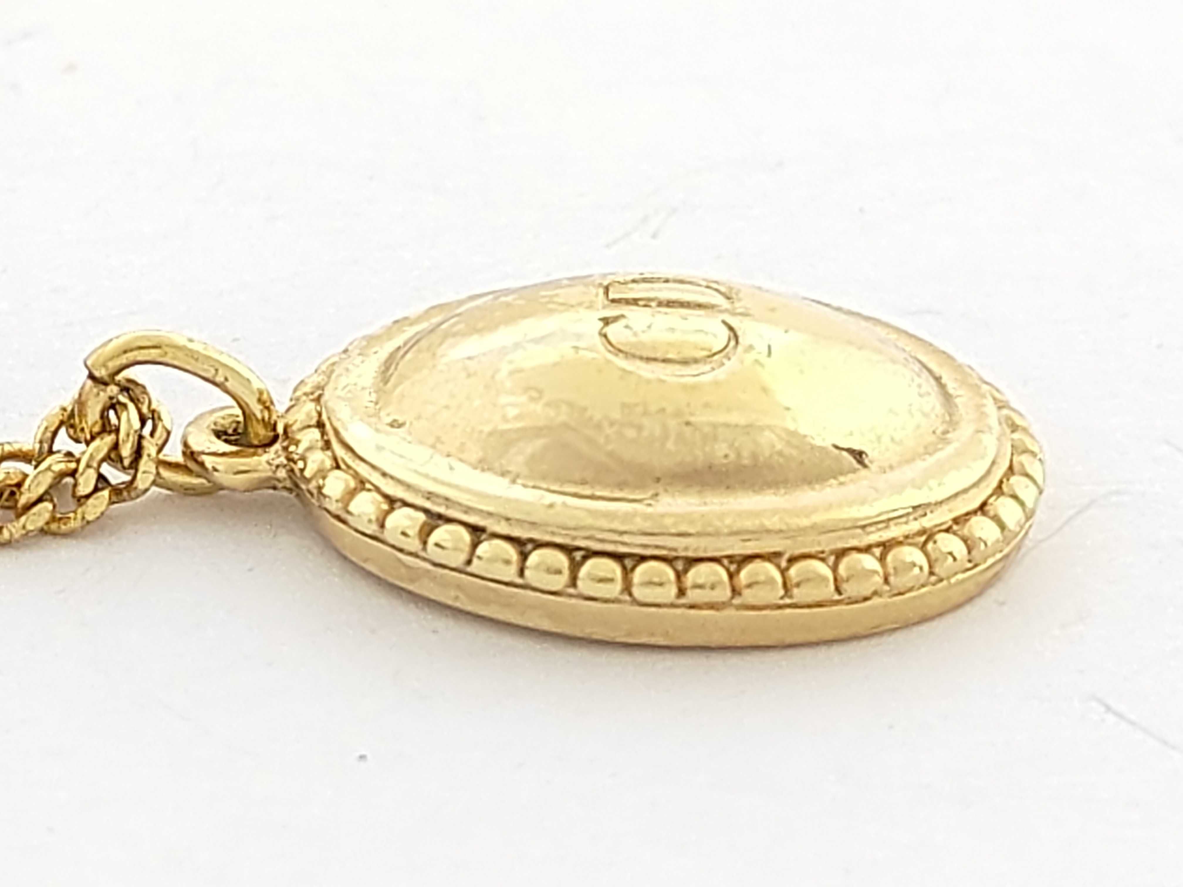 necklace, gold, logo, accessory collection (accessories) — view 4