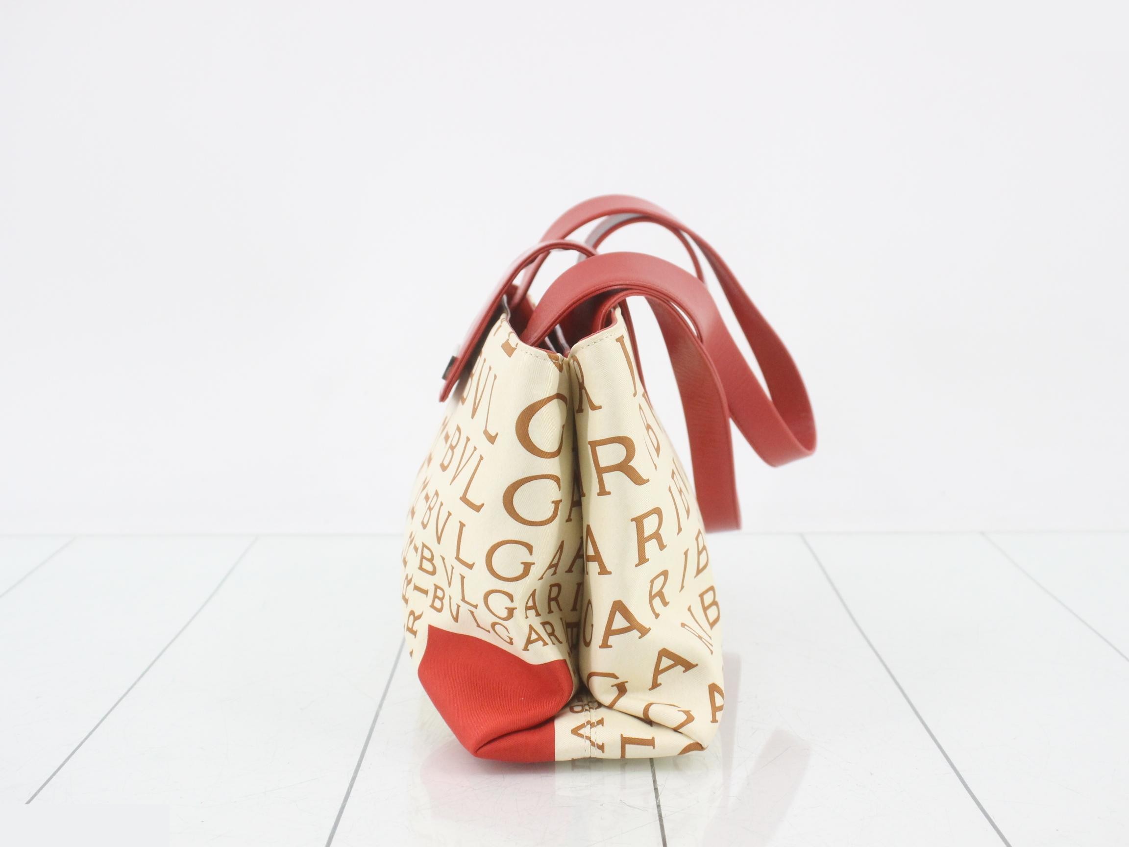 Cotton Logo Mania Beige Red Silver Hardware with Storage Bag — view 3