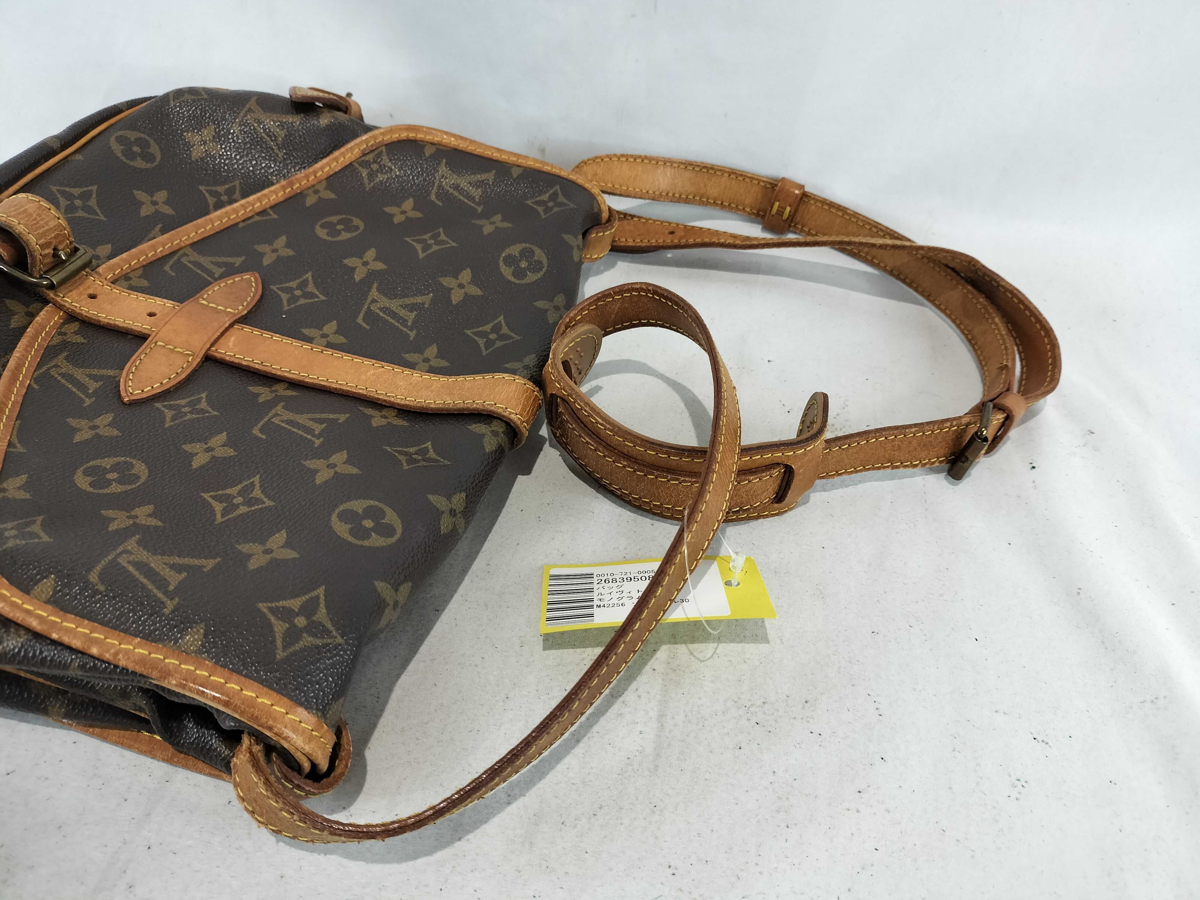 Monogram M42256 Saumur 30 Shoulder Bag — view 3