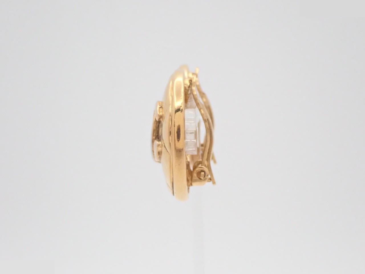 Sous le cygne du lion earrings — view 3