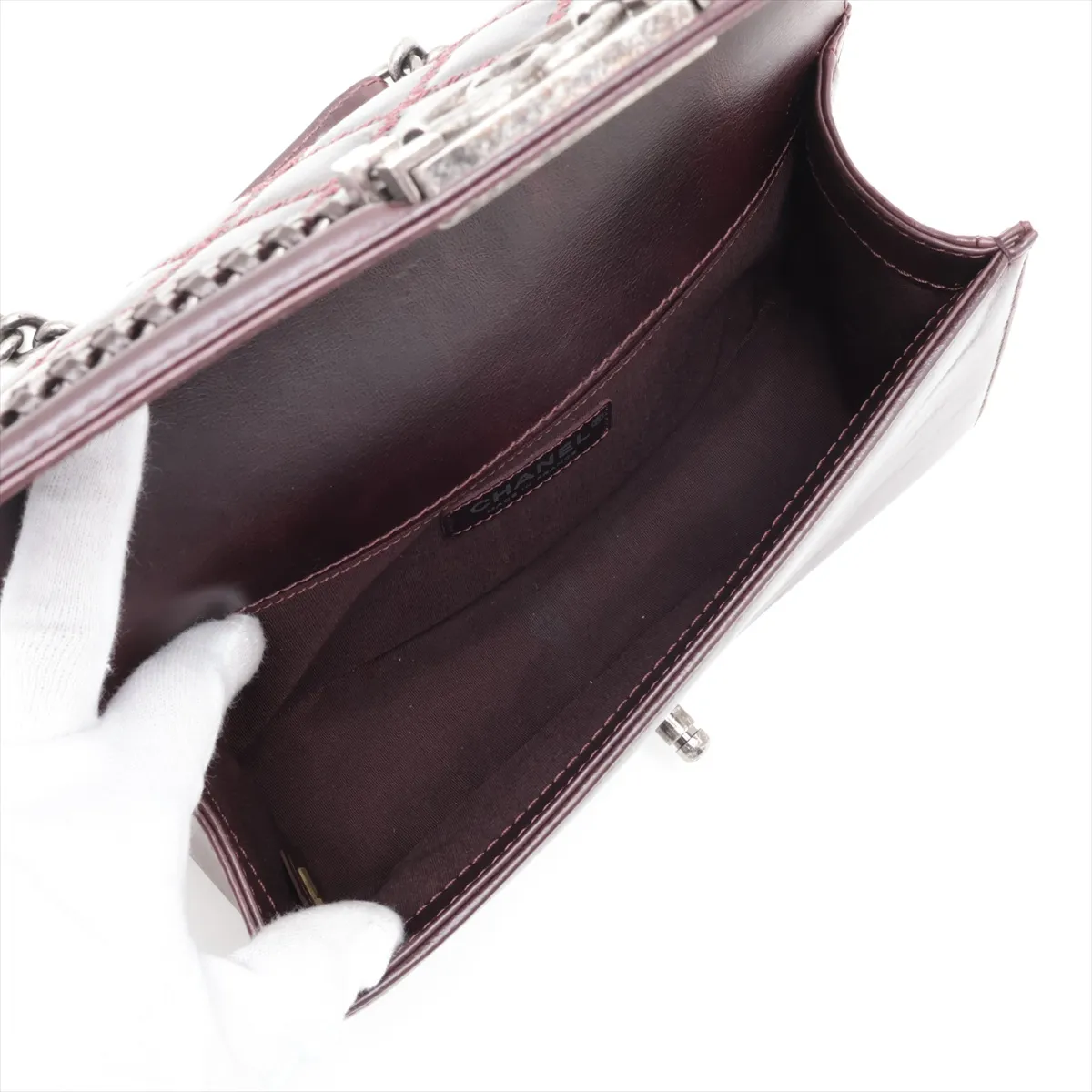 Boy Chanel Leather 2-Way Handbag, Top Handle, Bordeaux, Gunmetal Hardware, 21020955, Serial Number 21 — view 7