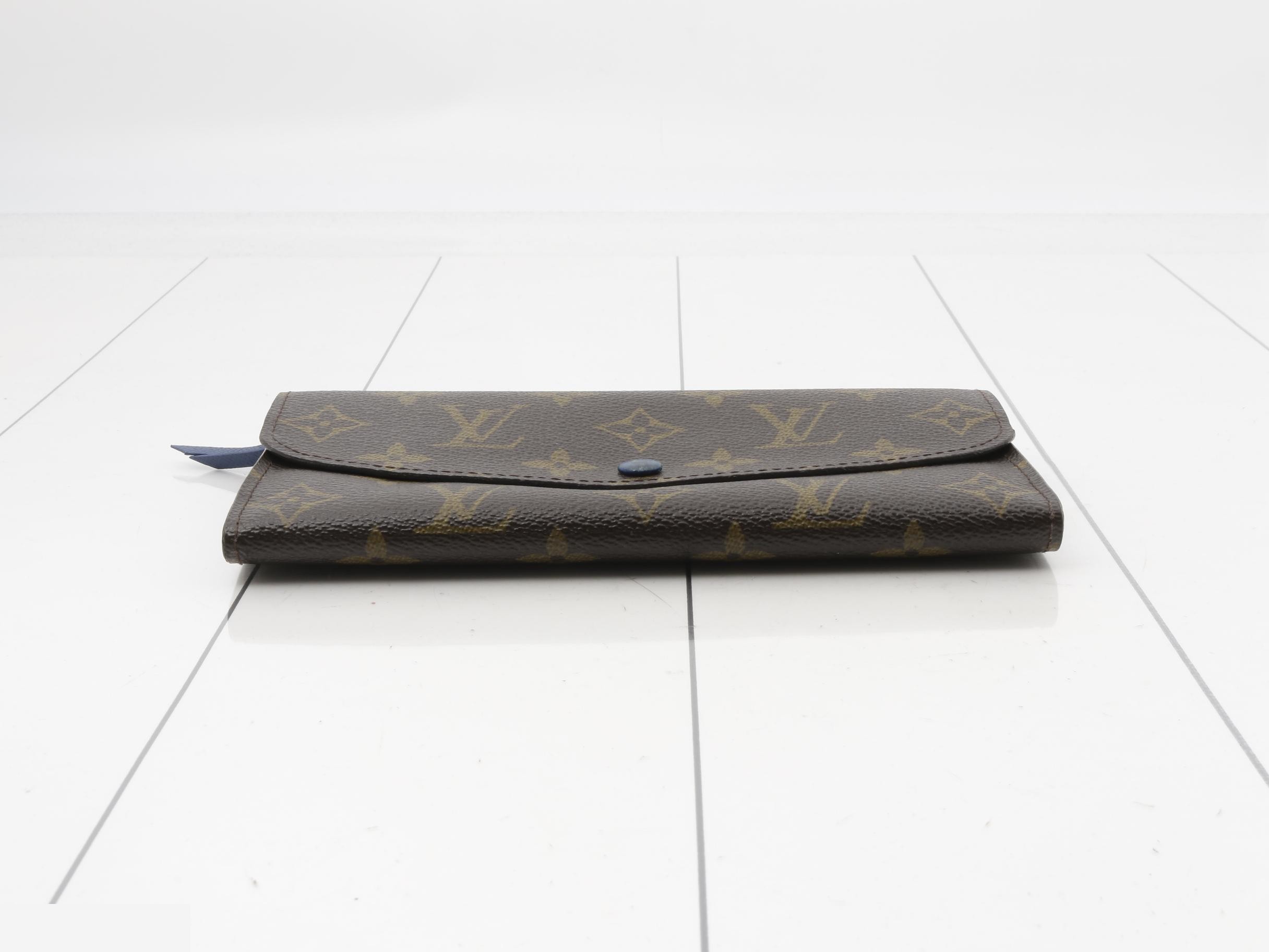 Long Wallet — view 3