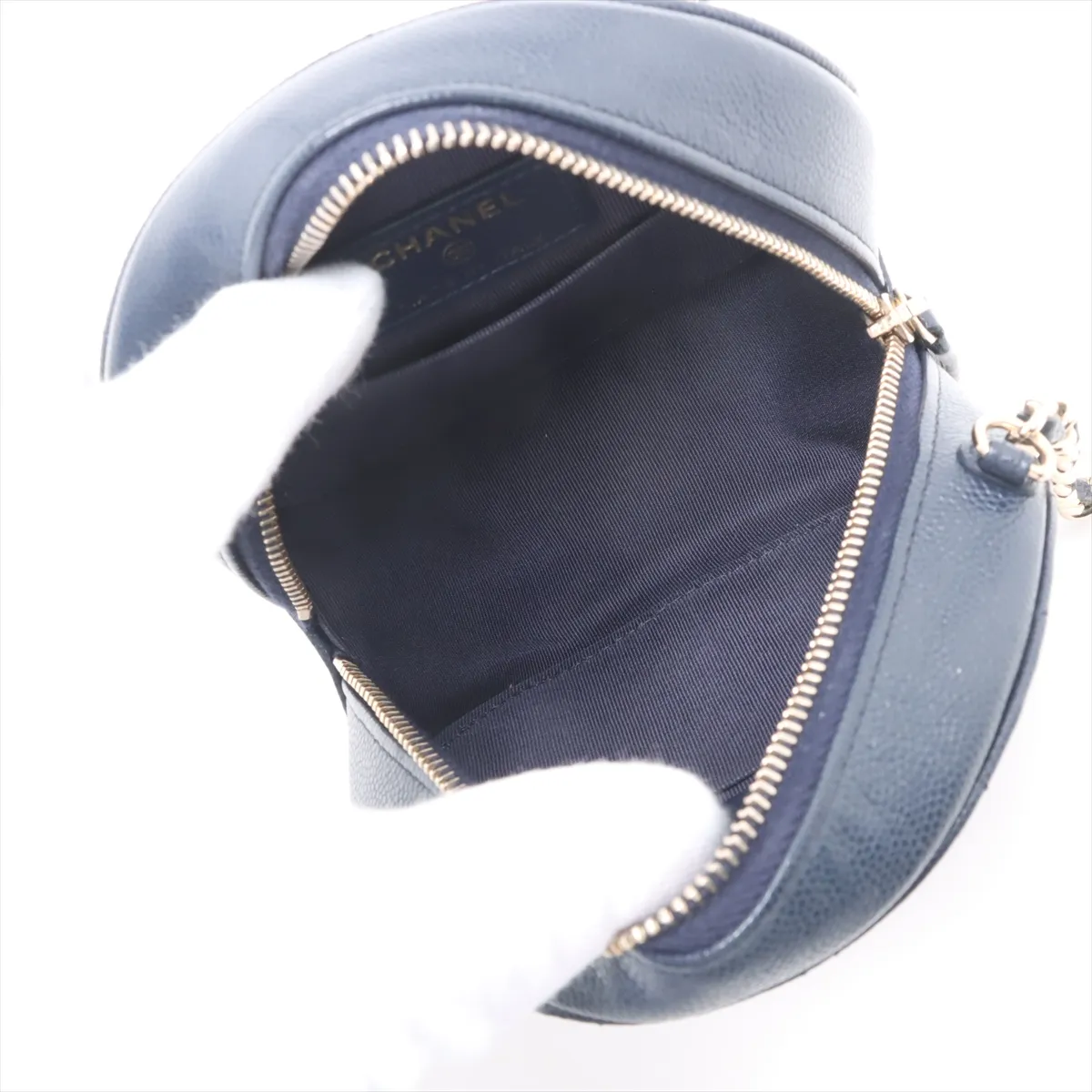 Matelasse caviar skin chain shoulder bag round navy gold hardware 28958081 28th series — view 6