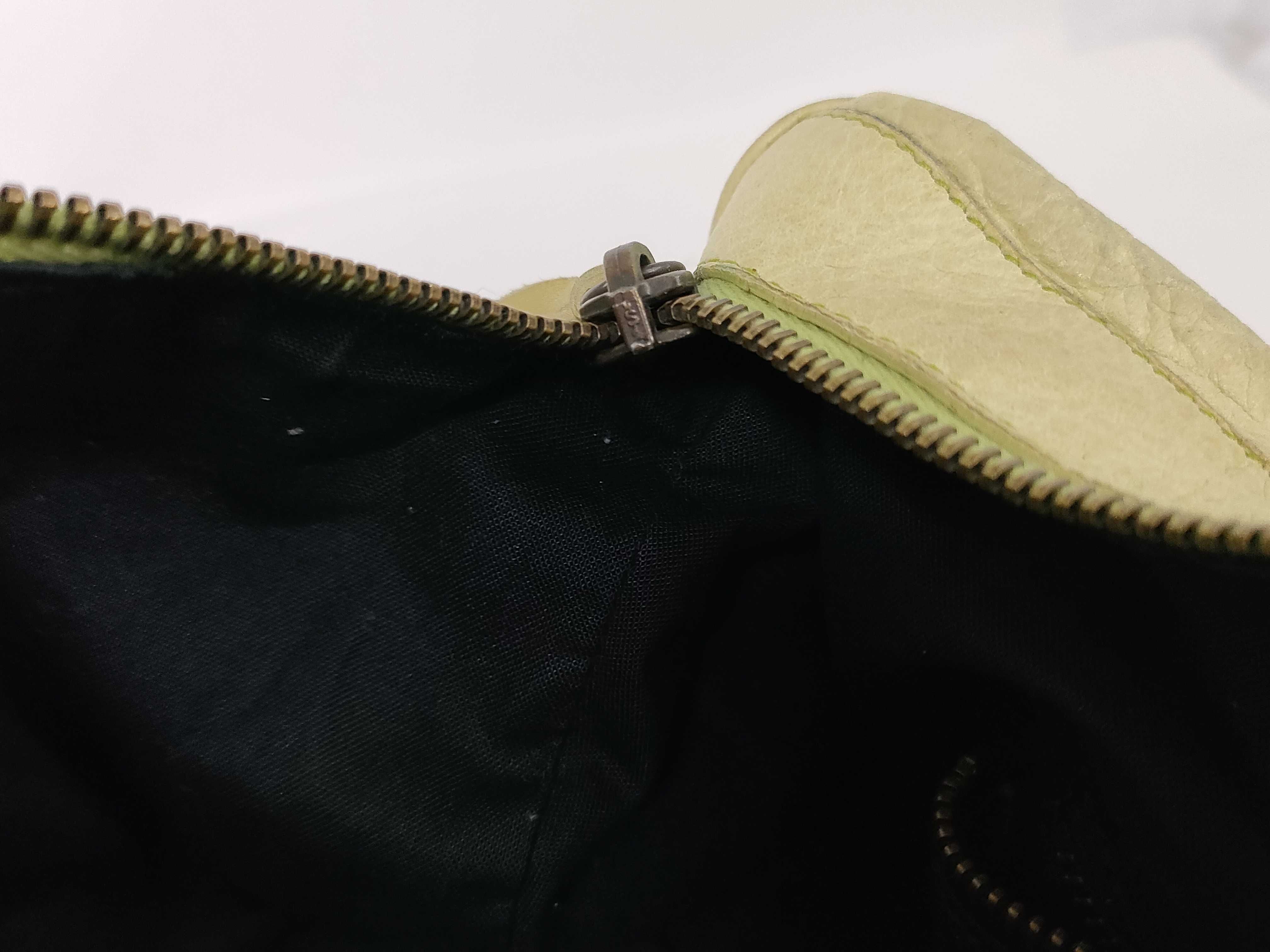 Twiggy Green 2-way Handbag with Shoulder Strap and Mirror — view 13