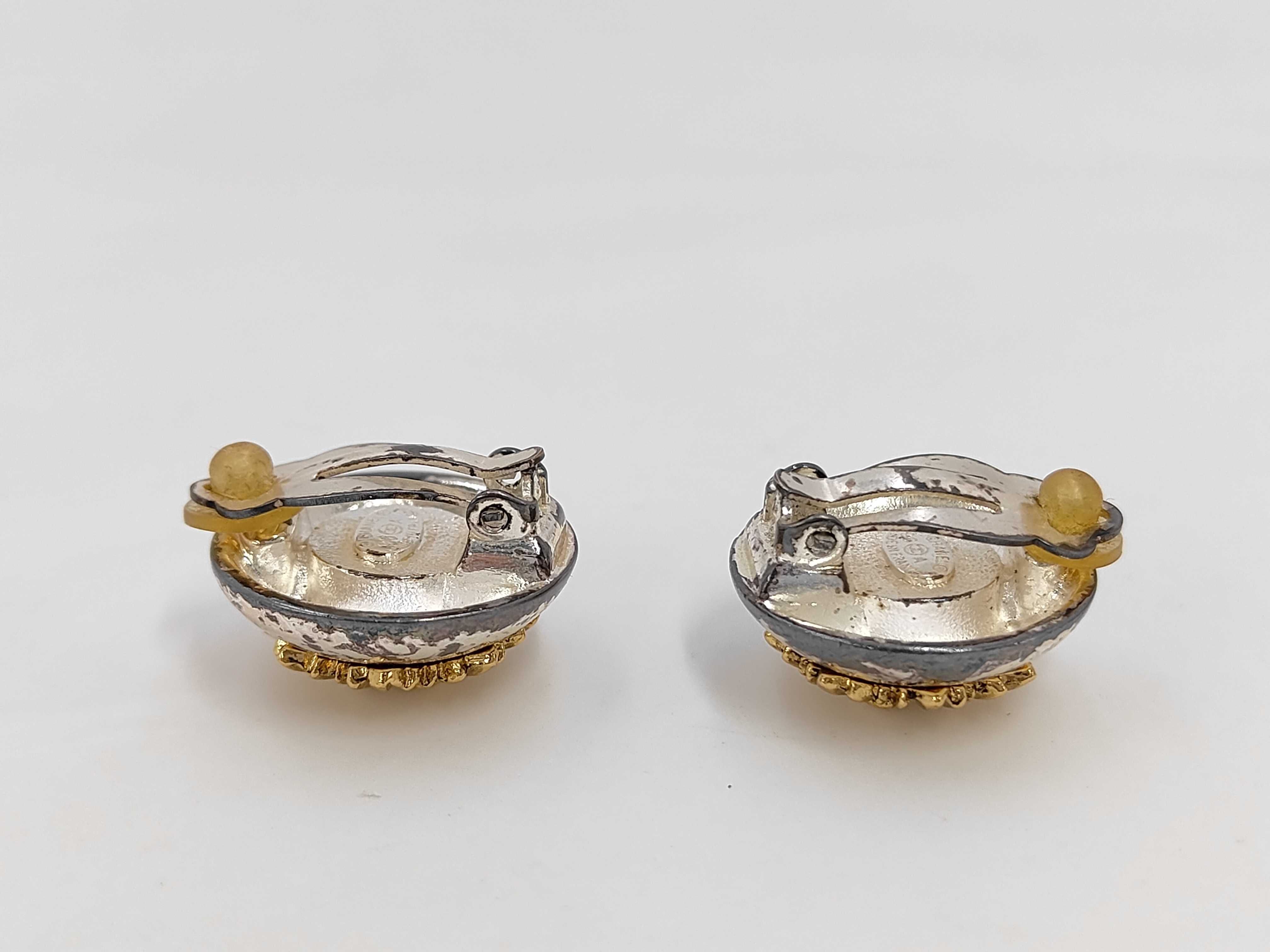 earrings — view 3