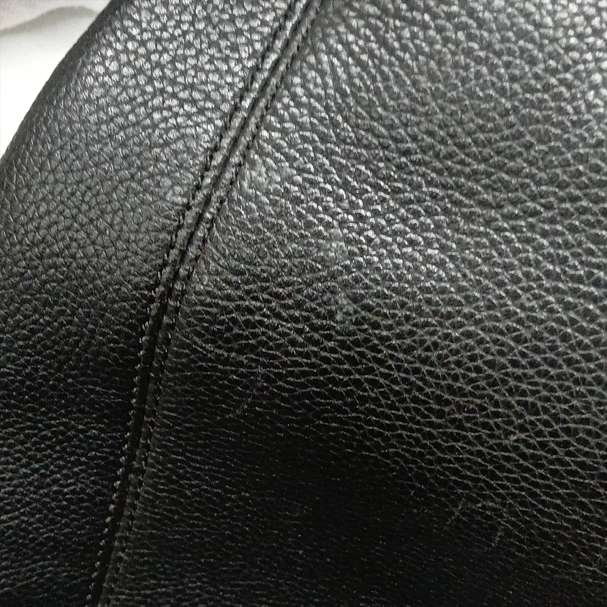 Executive Leather Tote Bag, Black with Gunmetal Hardware, 6202285 (Serial Number 6-series), Pouch not included. — view 14
