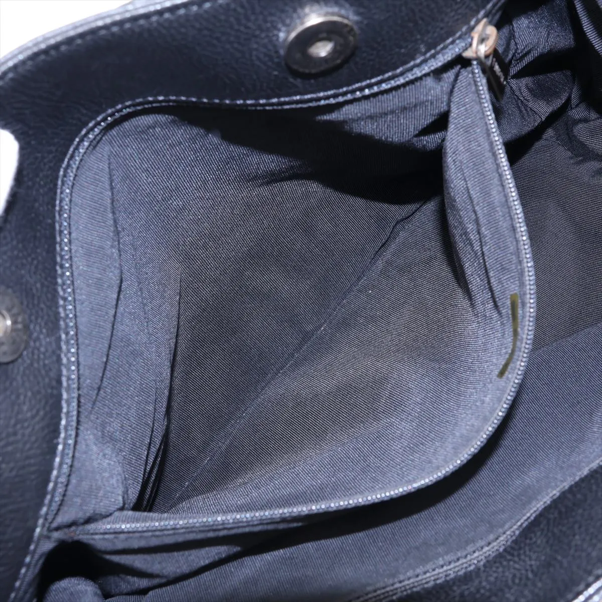 Executive Leather Tote Bag, Black with Gunmetal Hardware, 6202285 (Serial Number 6-series), Pouch not included. — view 9