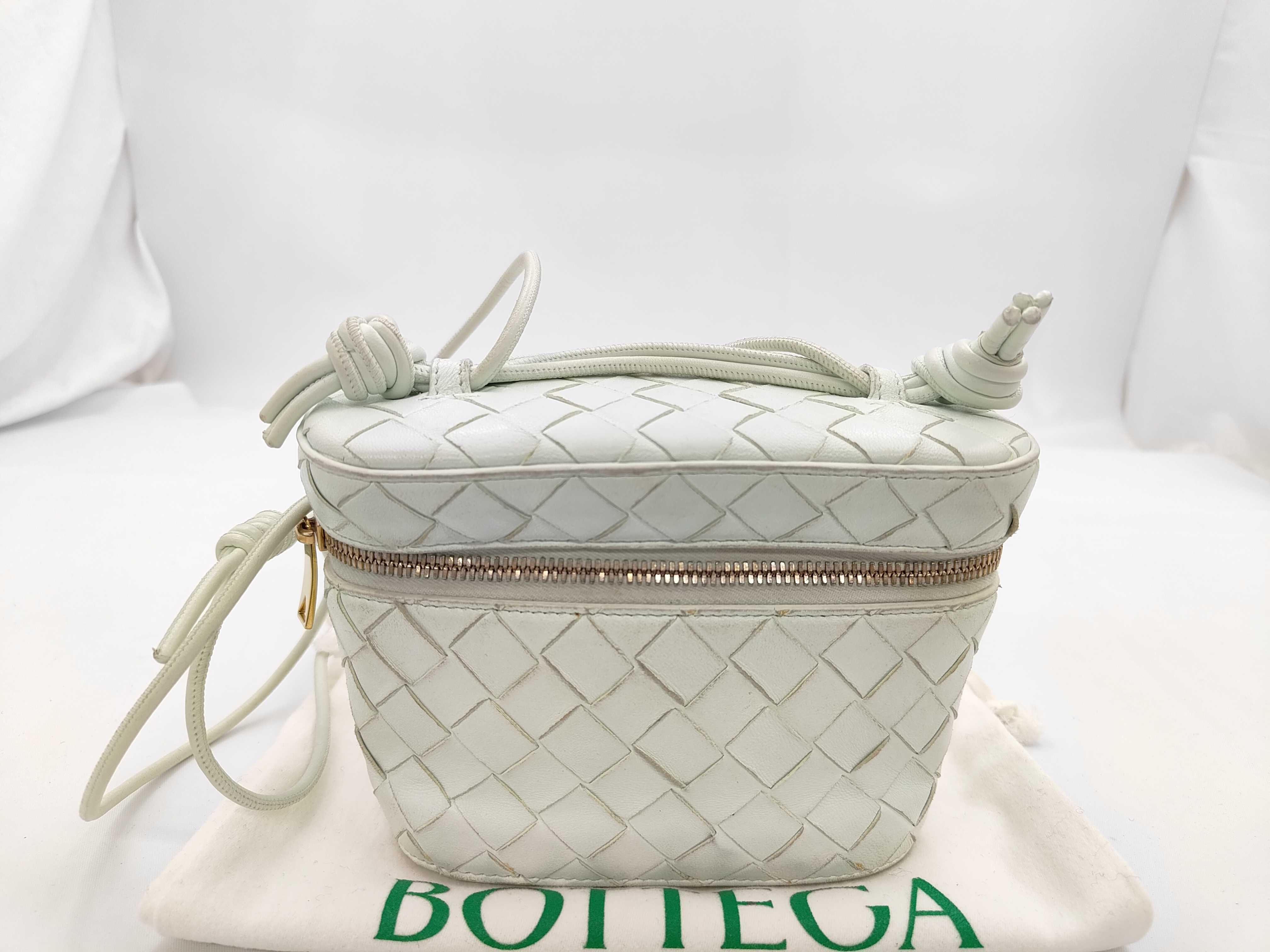 Mini Intrecciato 2-way Vanity Bag