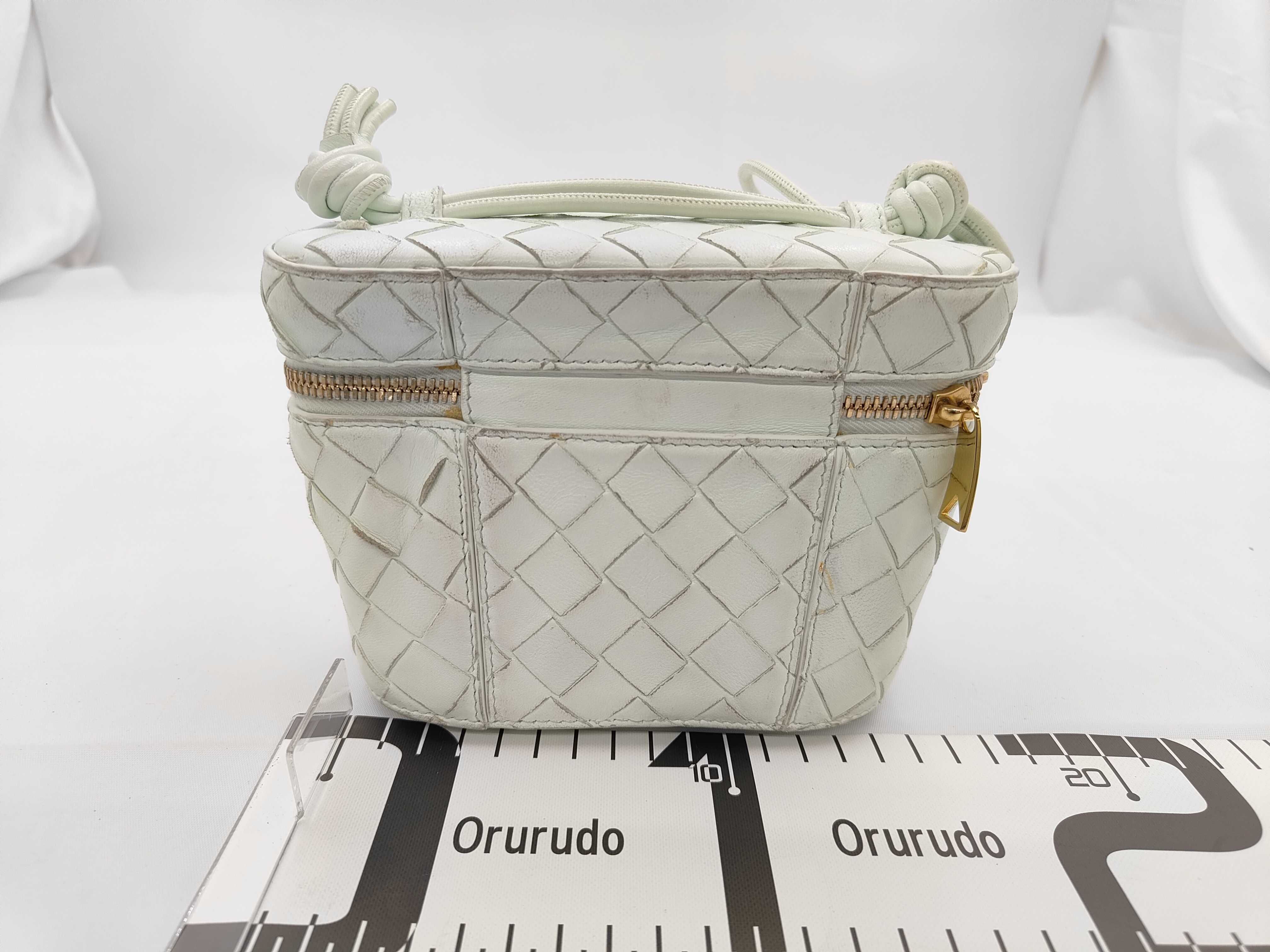 Mini Intrecciato 2-way Vanity Bag — view 2