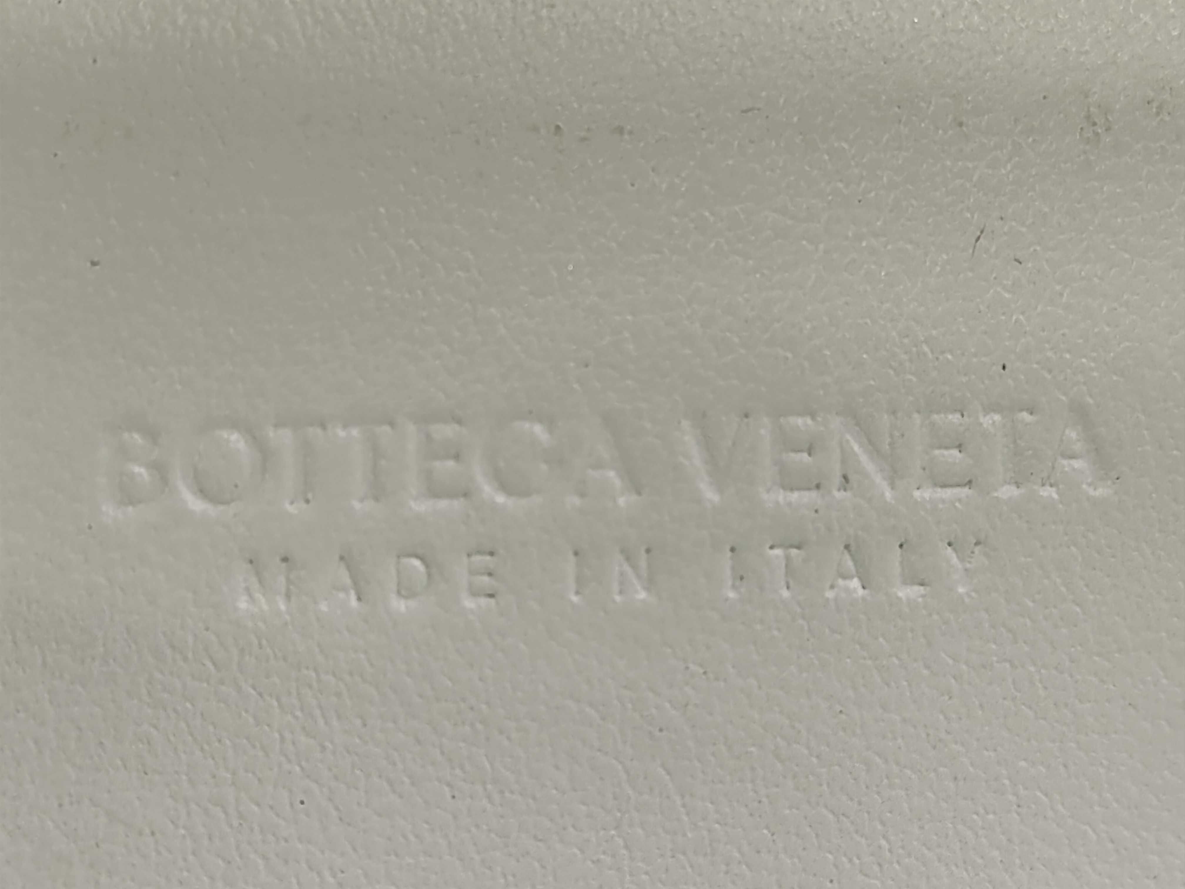 Mini Intrecciato 2-way Vanity Bag — view 9