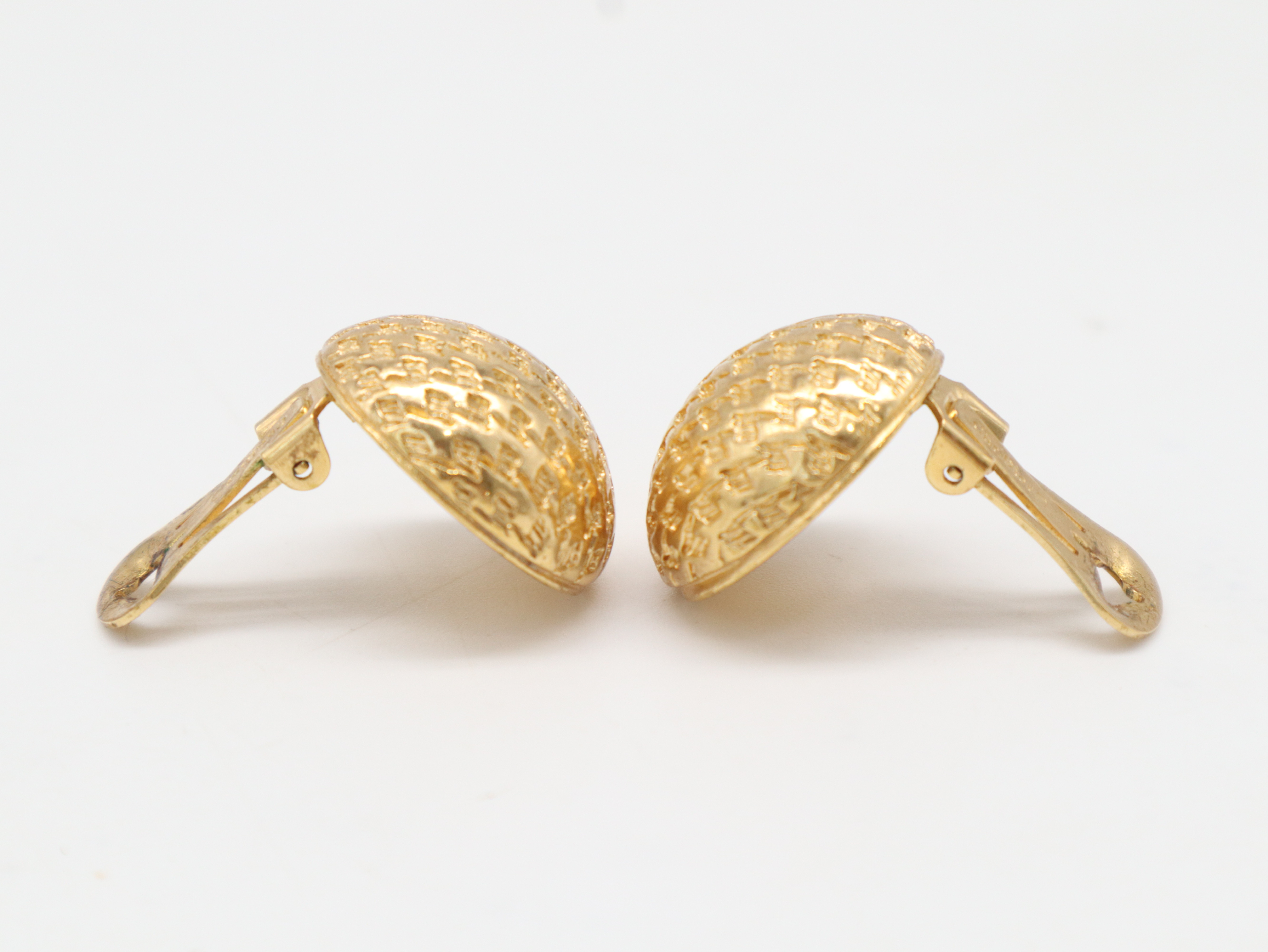 Round Earrings GP Earrings — view 4