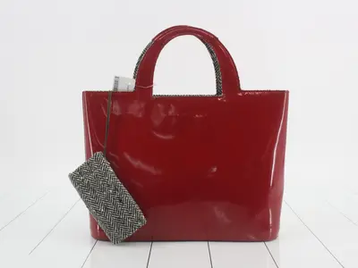 Enamel Tote Old