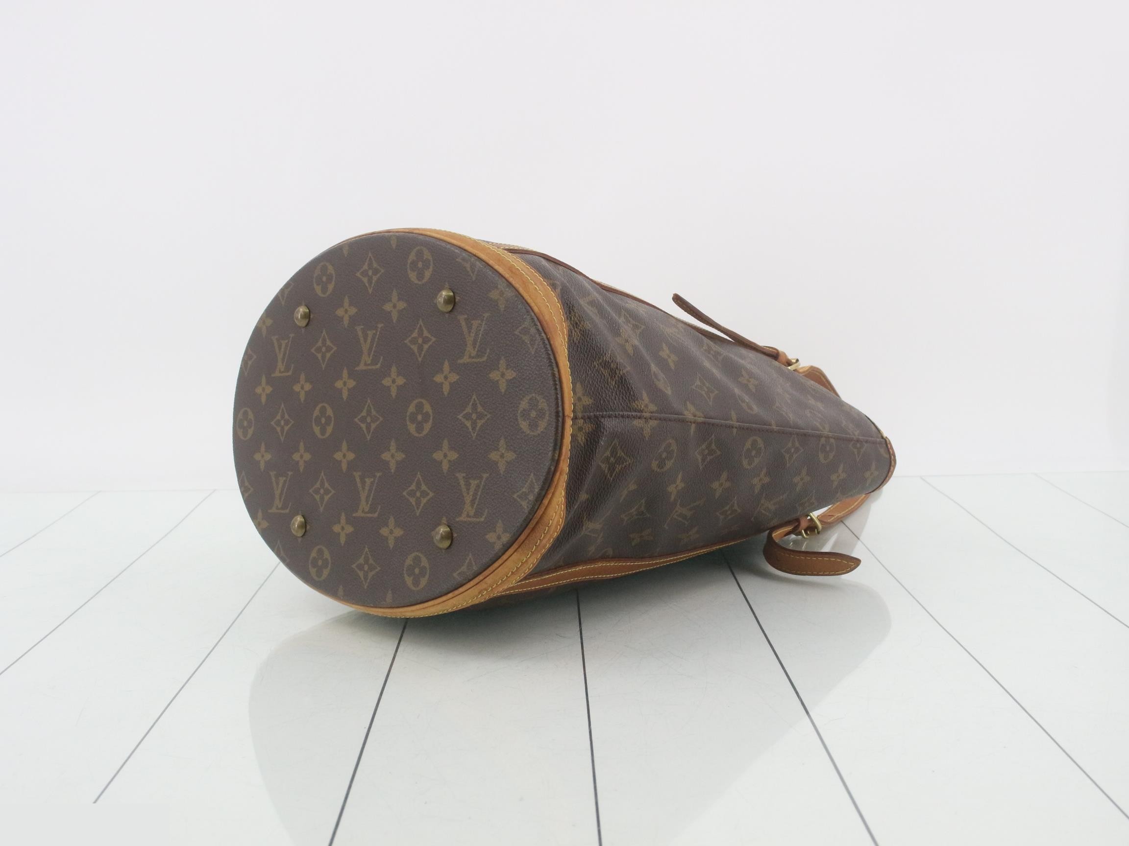 Monogram Bucket GM — view 6