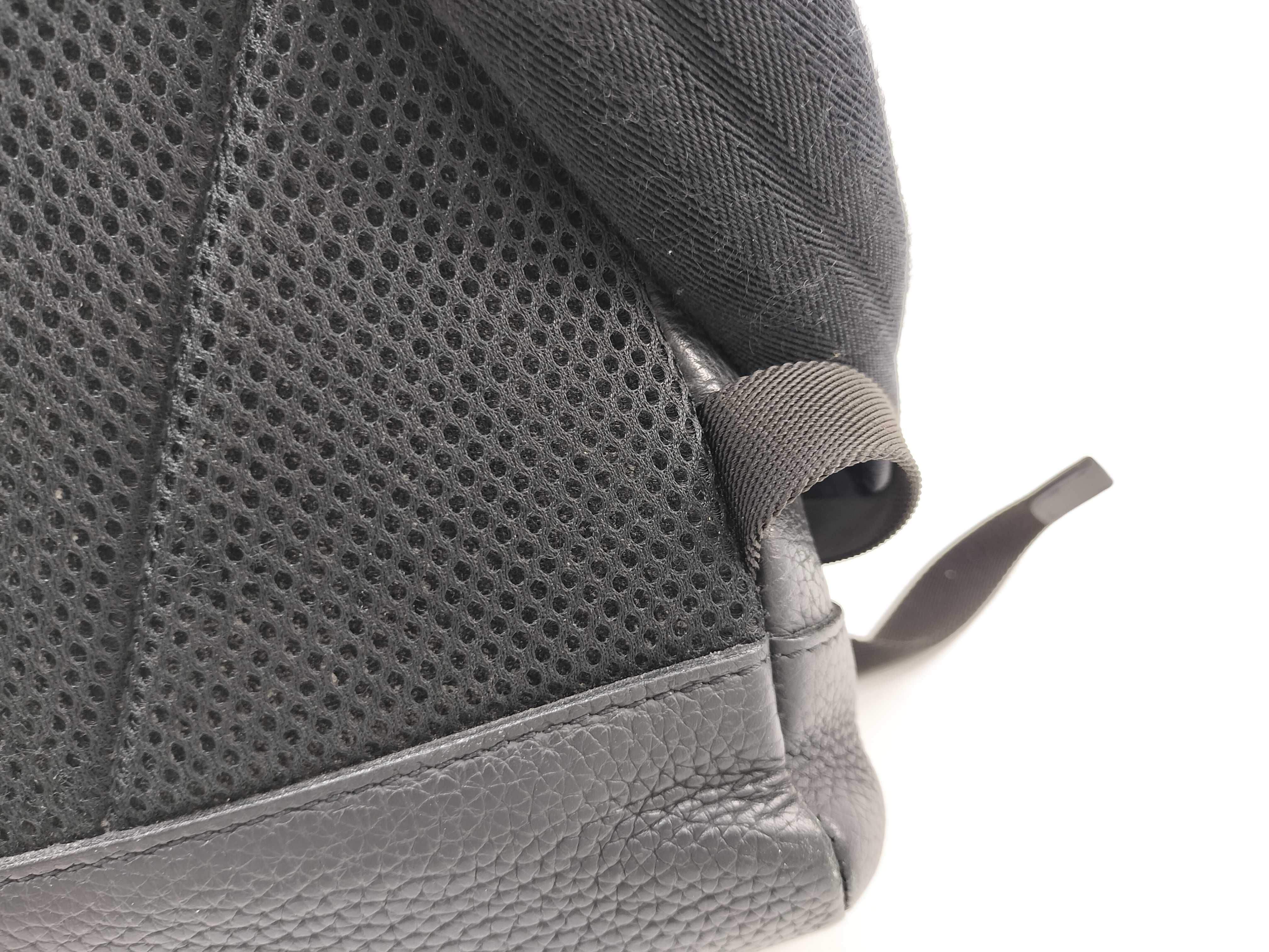 Christopher Slim Backpack M58644 Taurillon Leather RFID Backpack — view 4