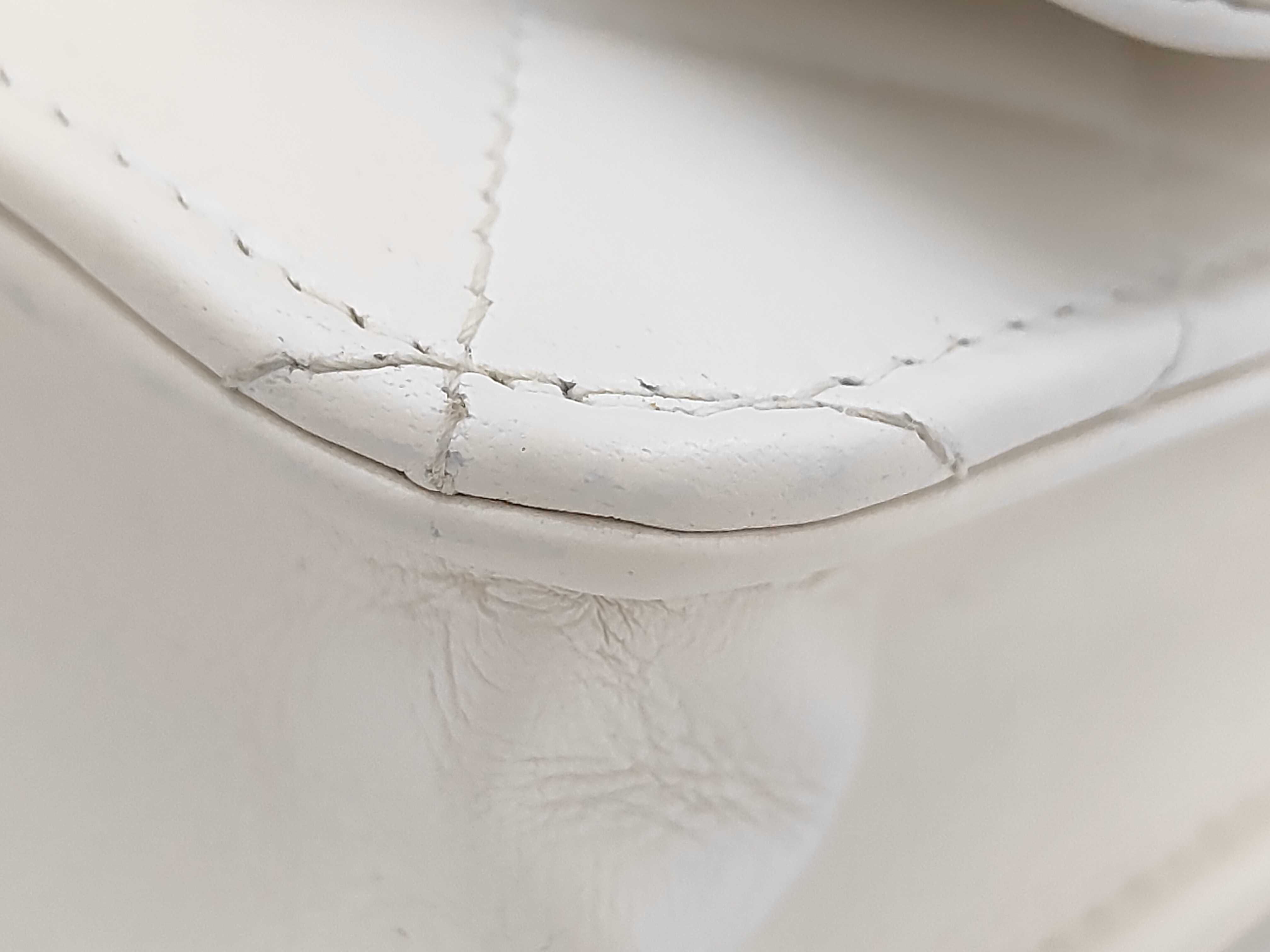 WOC Chain Shoulder Bag — view 4