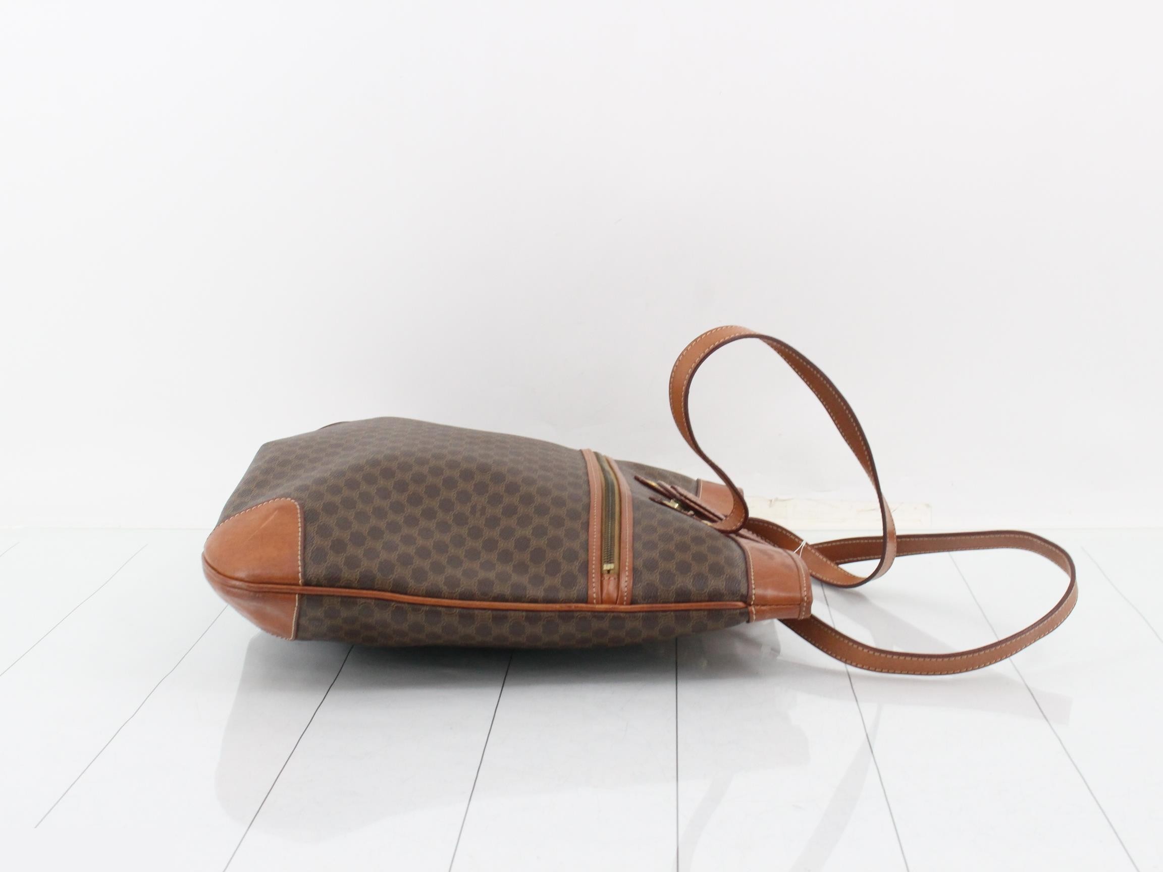 Other lines: Bags & Tote Bags - Macadam M06 Leather — view 3