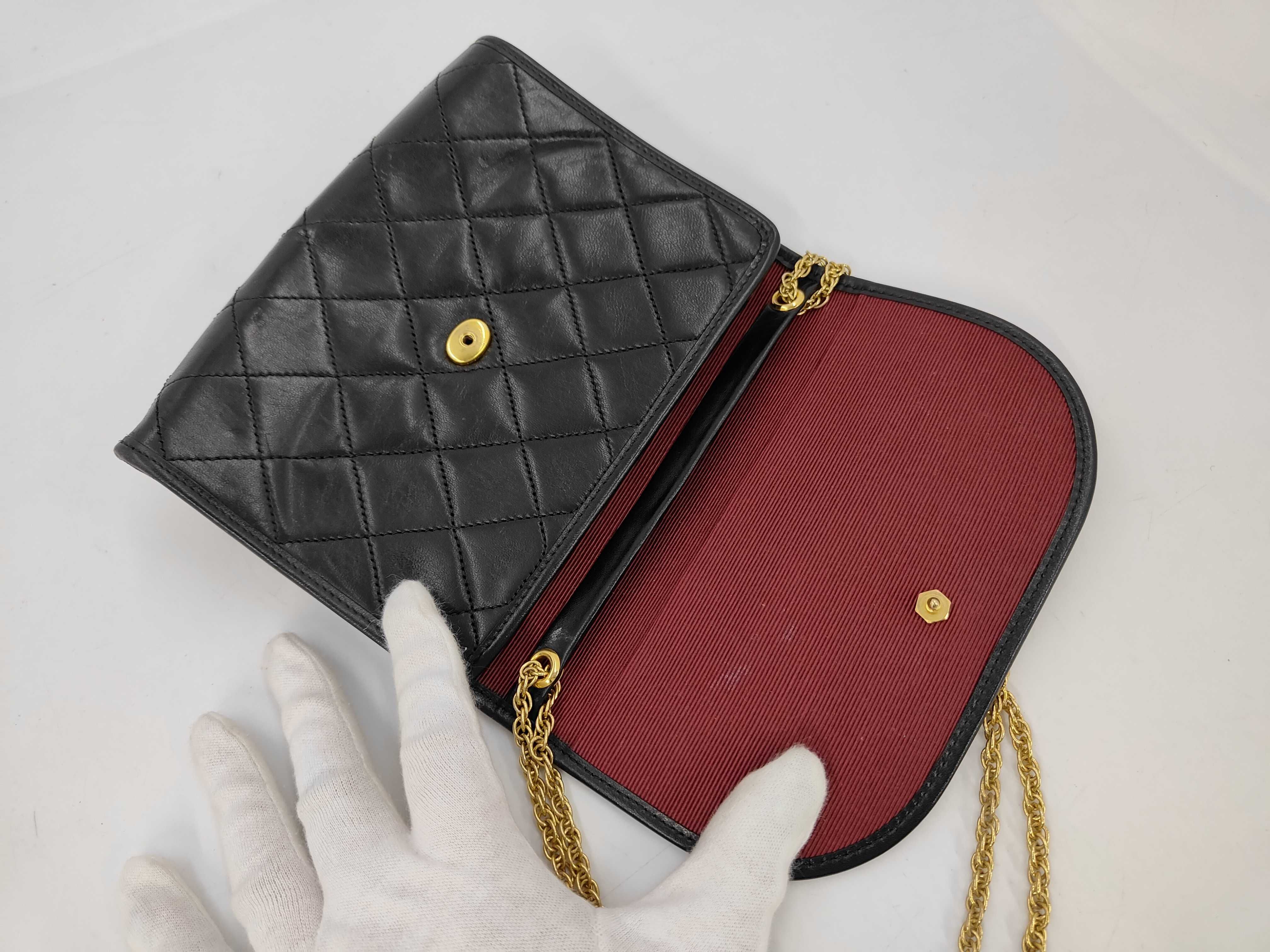 Chain Pochette Shoulder Bag Matelasse C00060 Chain Shoulder Bag — view 8