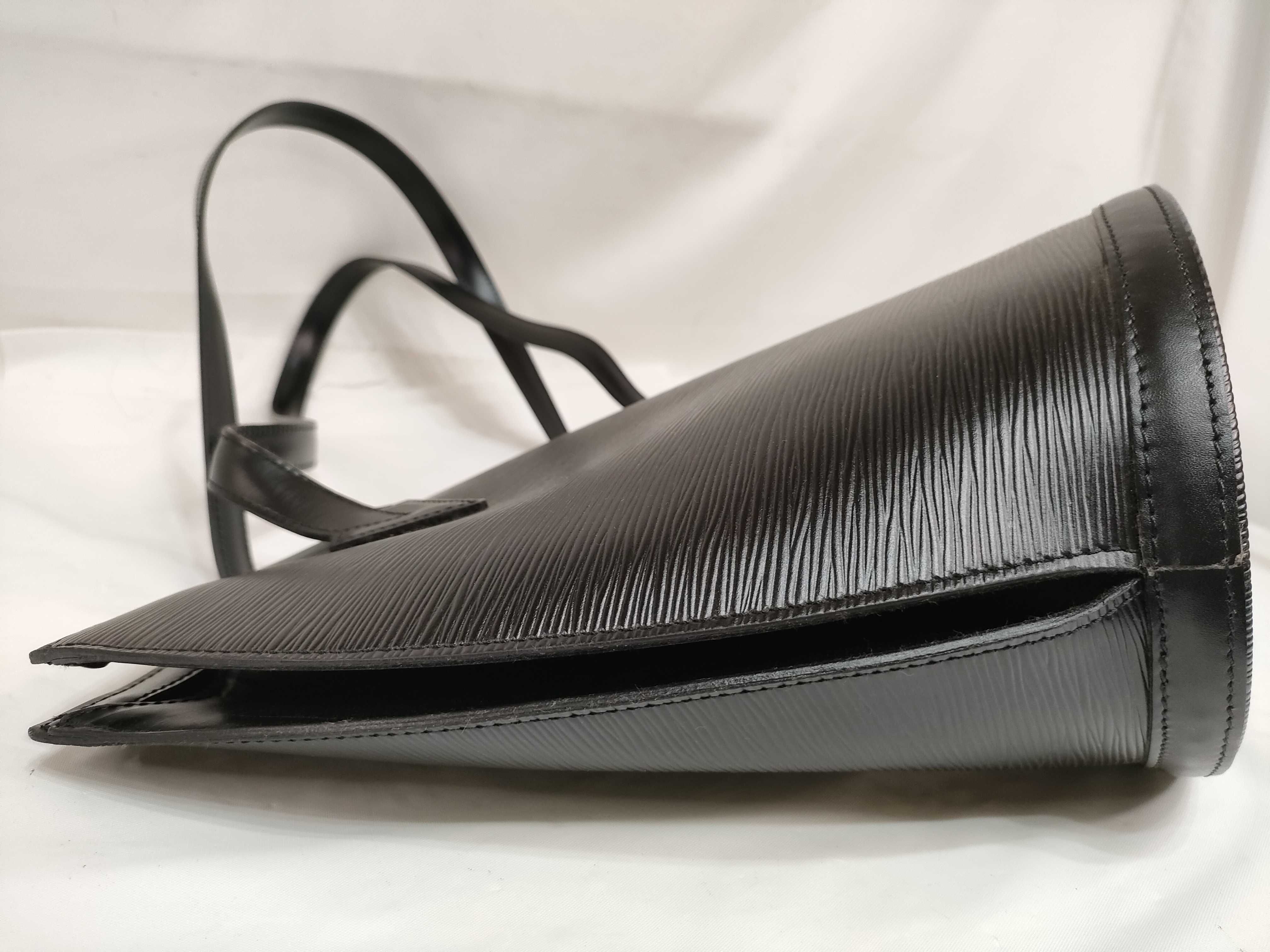 Epi Black Leather Epi Saint Jacques Handbag — view 9