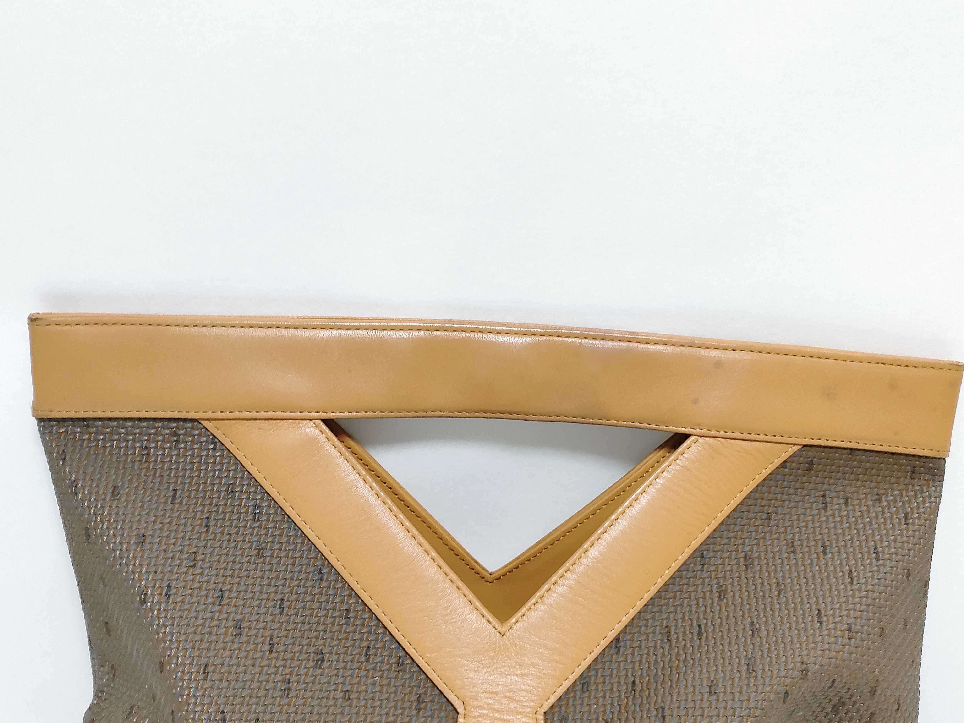 clutch bag — view 3