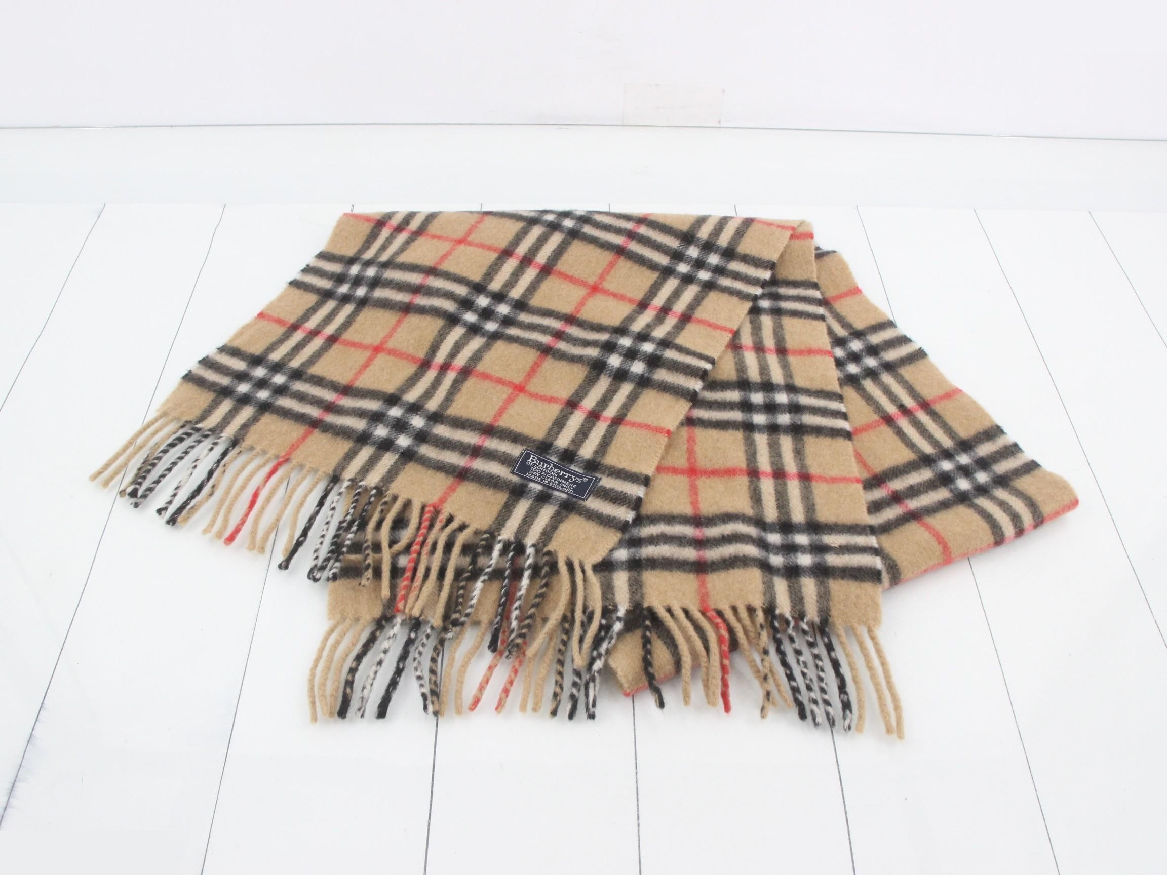 Other lines: Small items, accessories, and scarves — view 2
