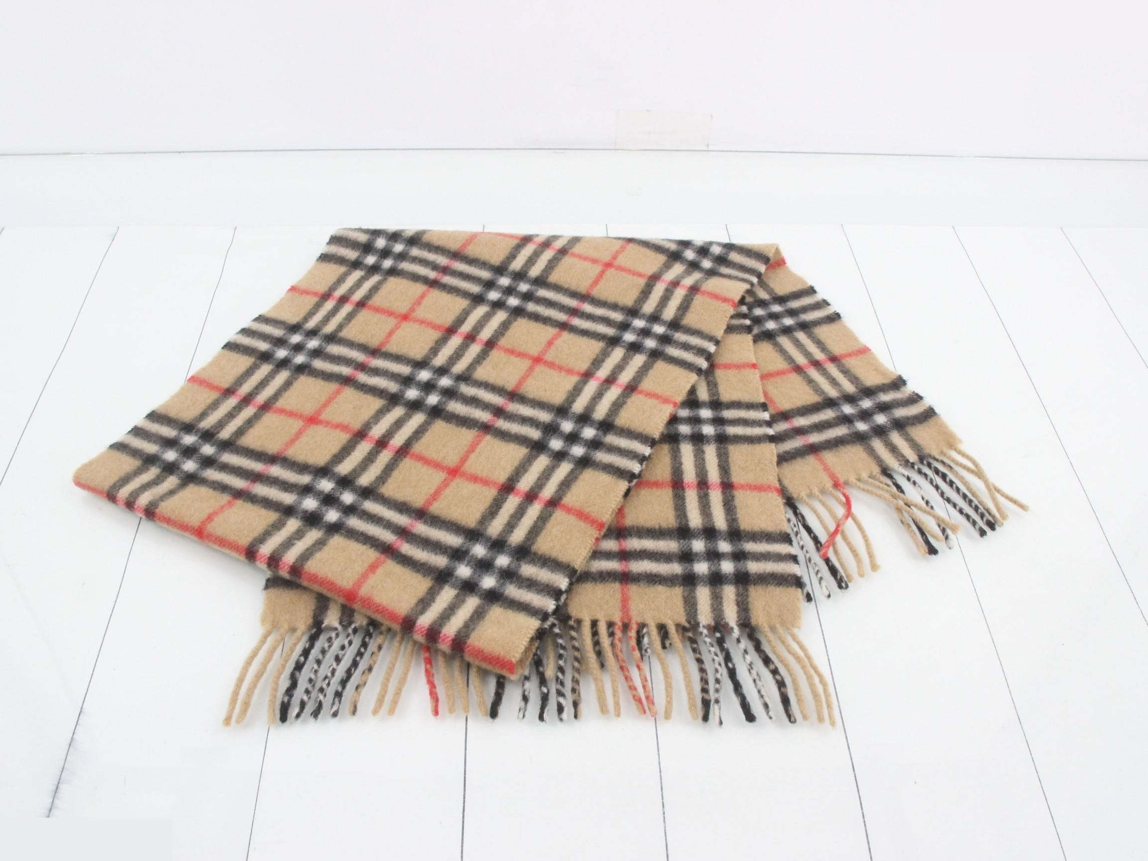 Other lines: Small items, accessories, and scarves — view 3