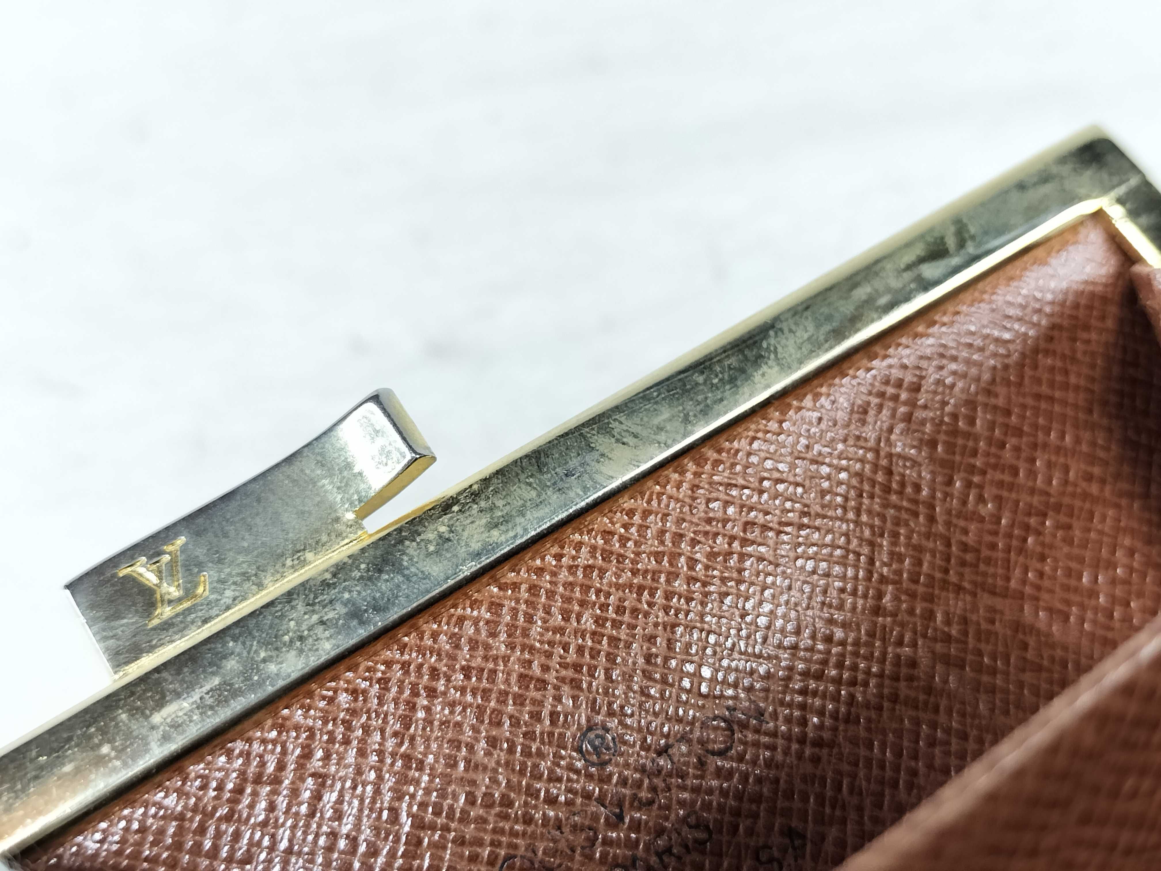 Monogram Louis Vuitton T61922 Coin Case — view 13