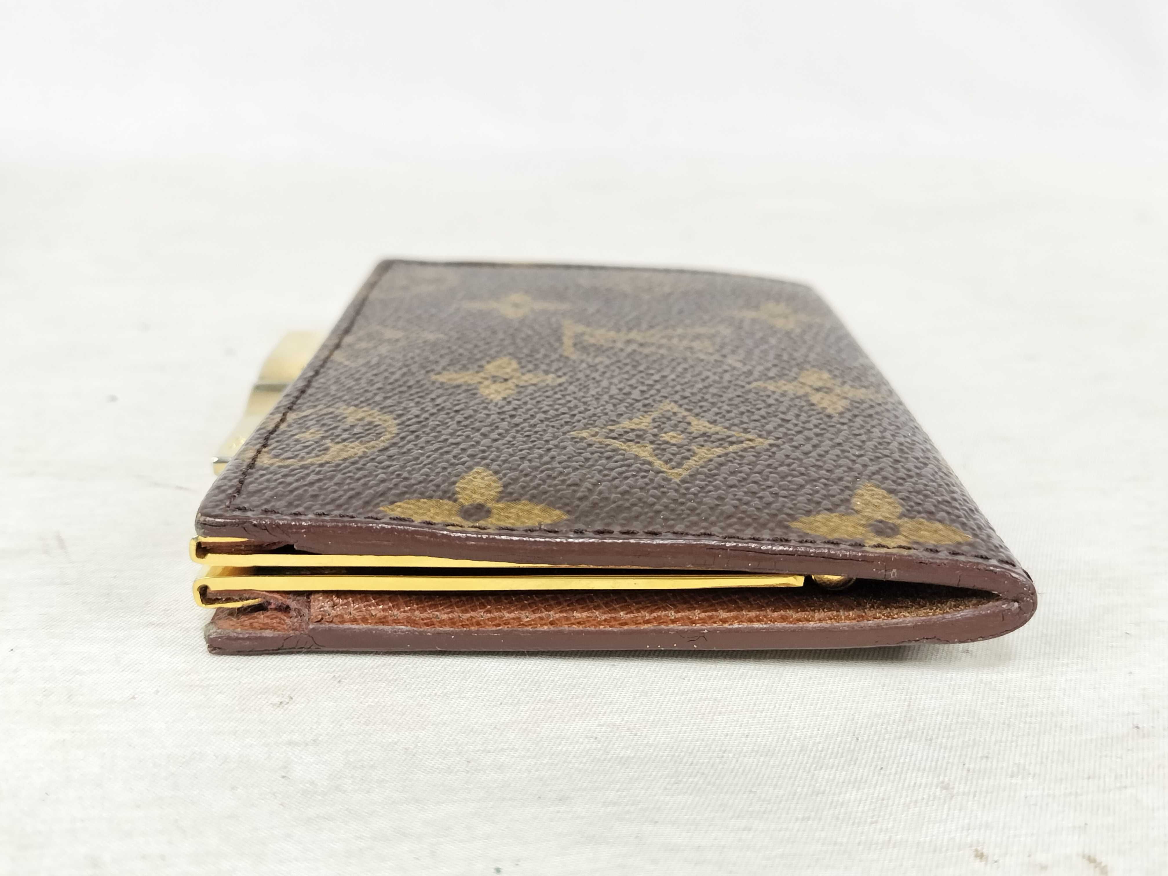 Monogram Louis Vuitton T61922 Coin Case — view 5