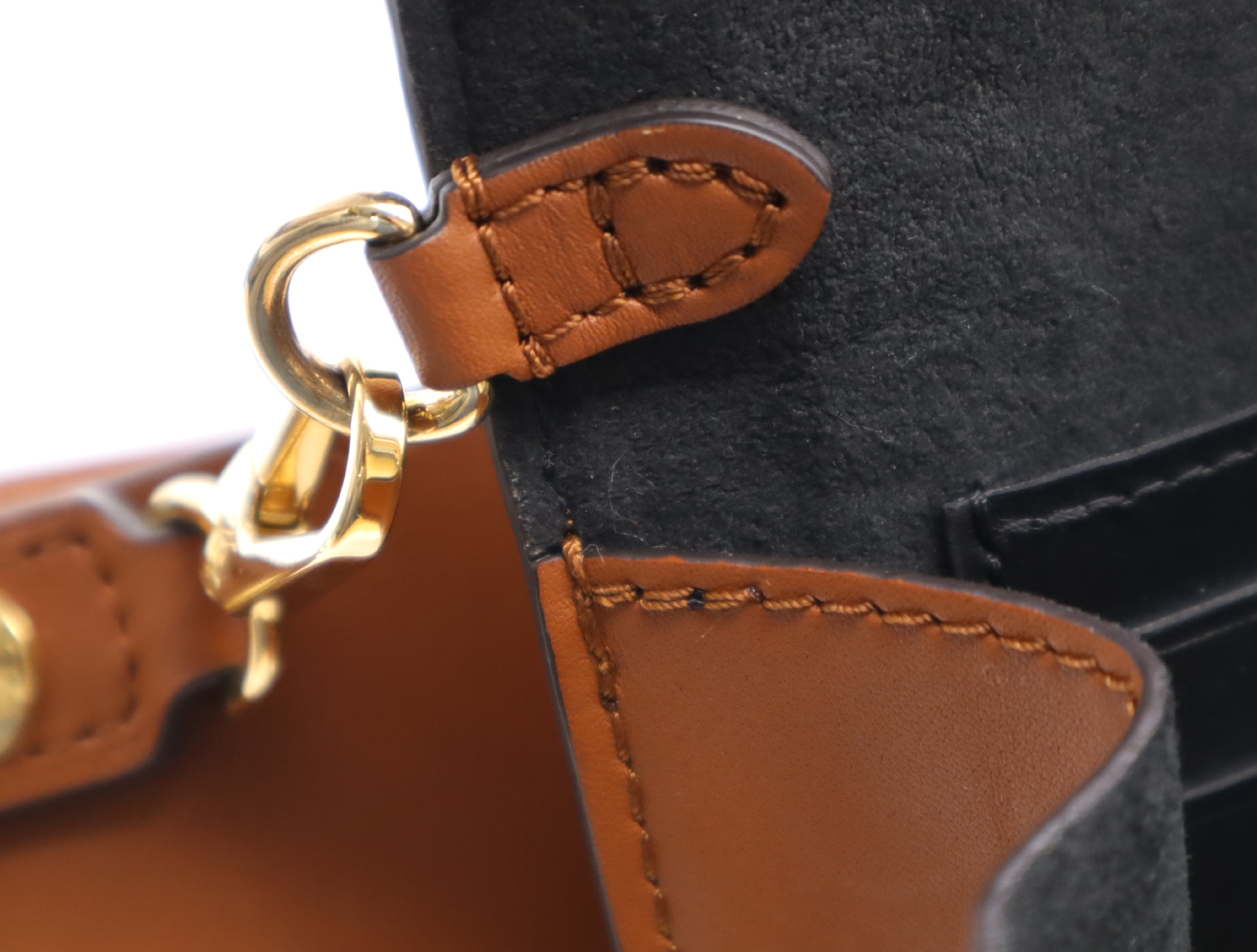 M44586 Monogram Reverse Dauphine Bum Bag Waist Bag — view 14