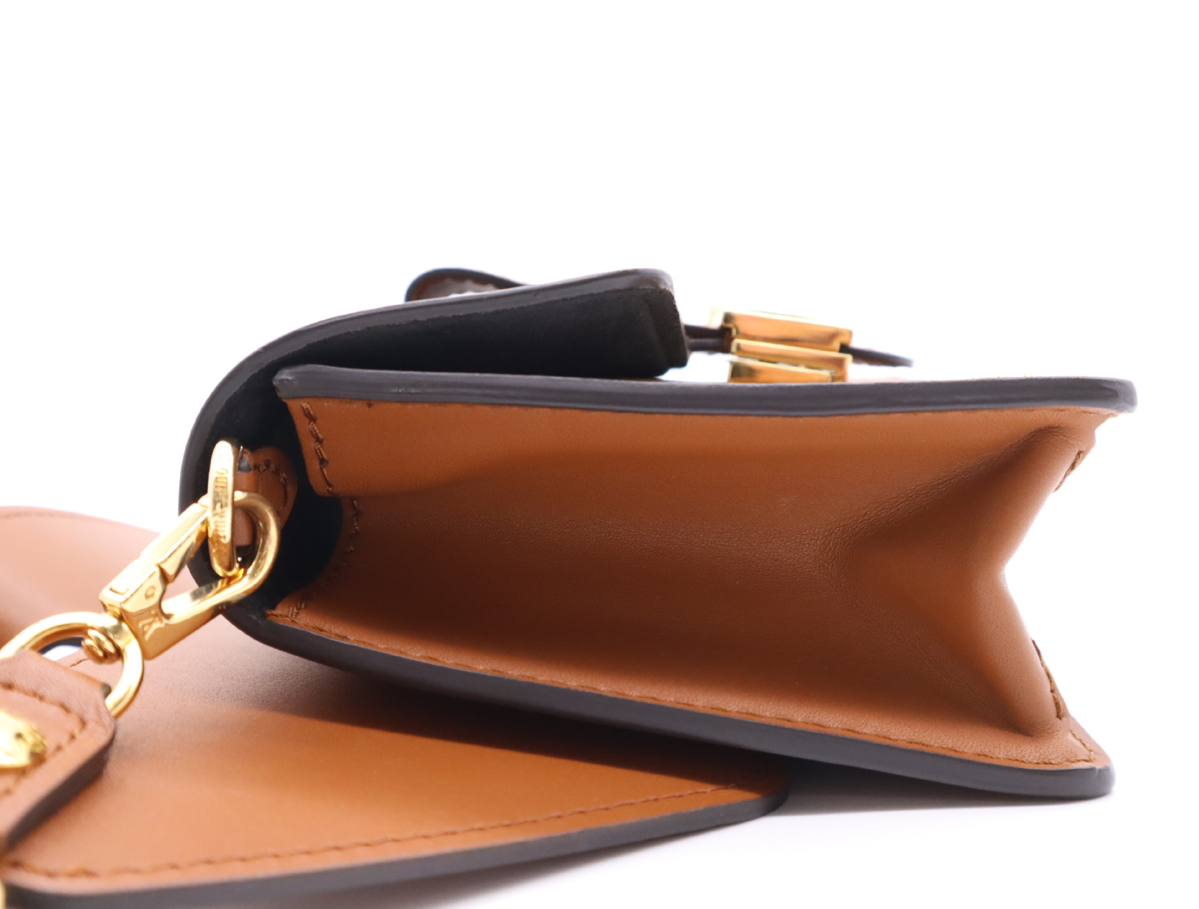 M44586 Monogram Reverse Dauphine Bum Bag Waist Bag — view 3