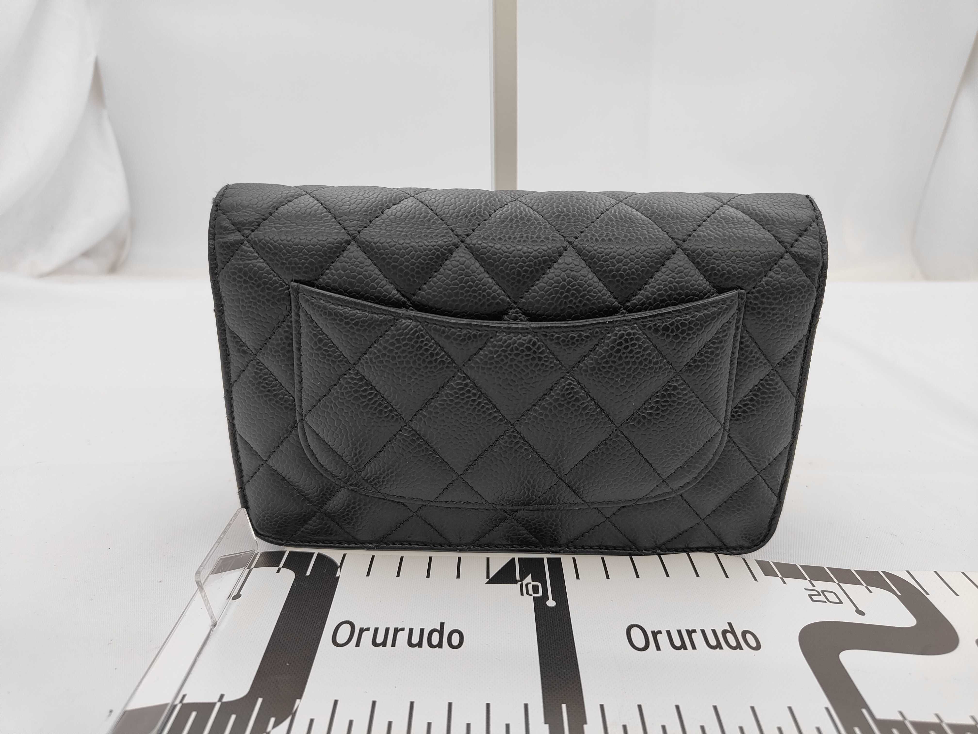 Matelassé Chain Wallet, Caviar Leather, Series 26 (26332673), Black Shoulder Bag — view 2