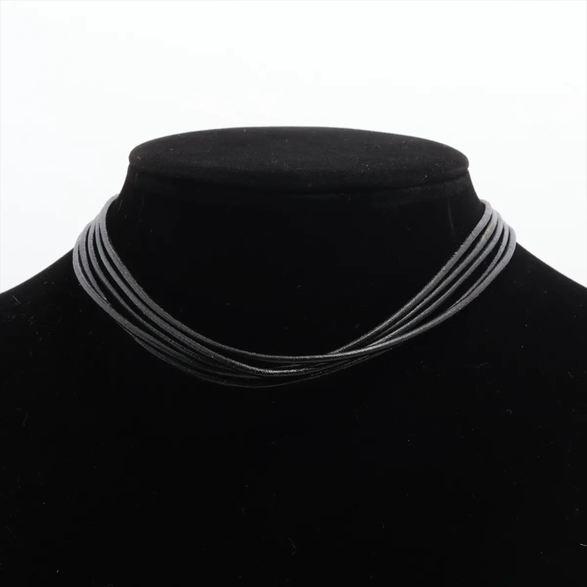 necklace, 750 (yellow gold) x leather, total weight 15.6g, leather — view 6