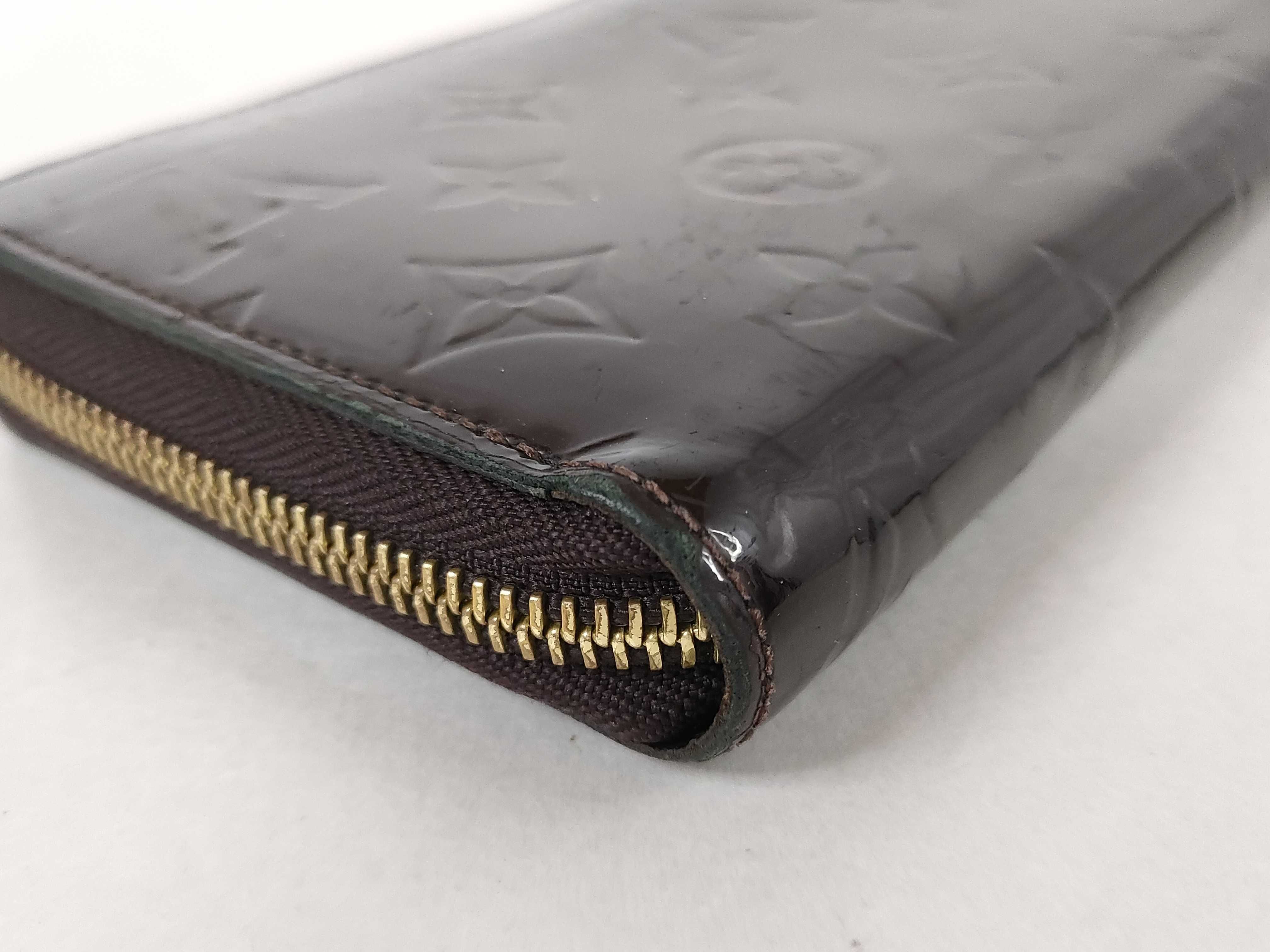 Vernis M93522 Vernis Zippy Wallet — view 3